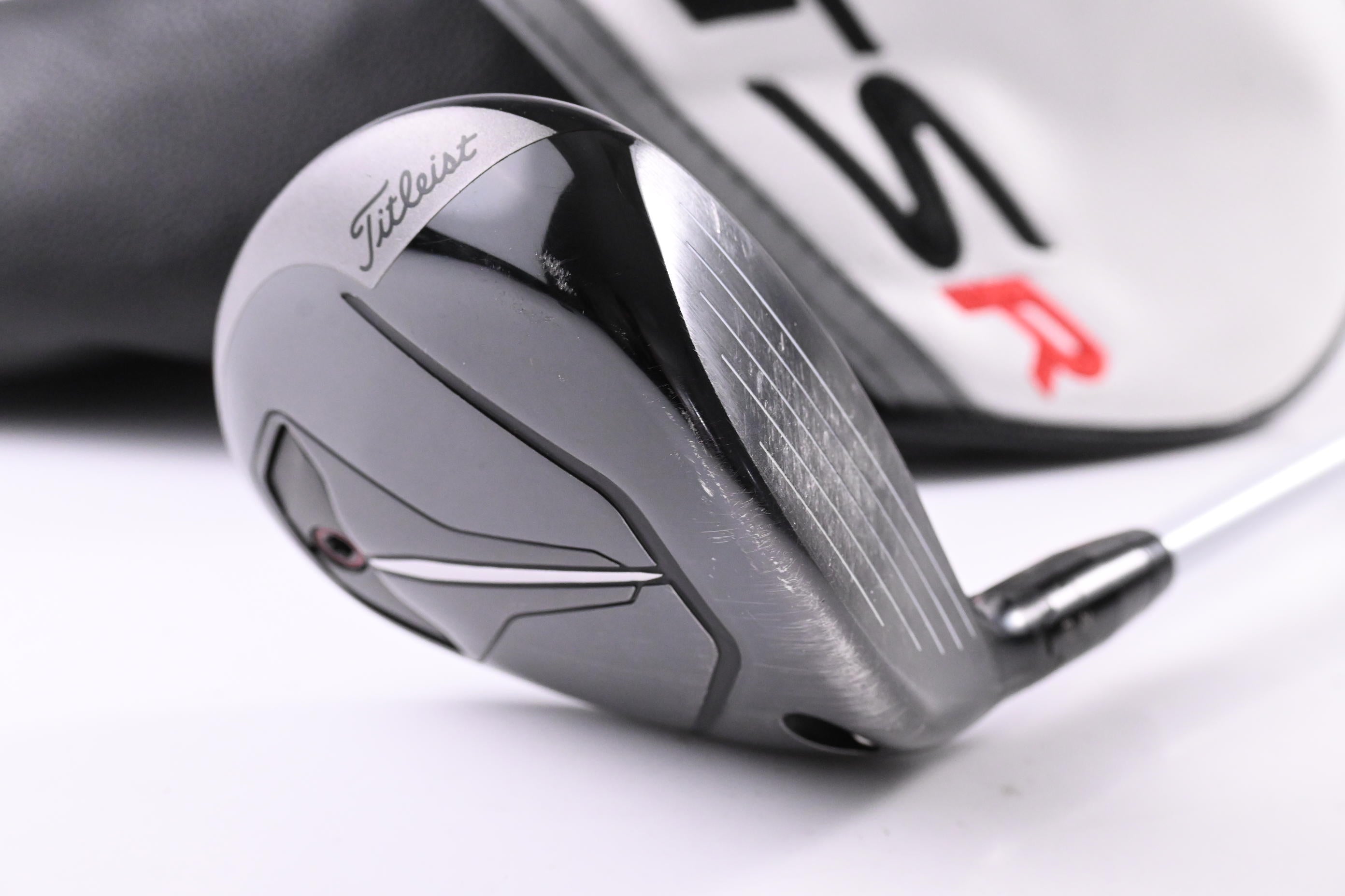 Titleist TSR1 #5 Wood / 18 Degree / Regular Flex Aldila Ascent 40 Shaft