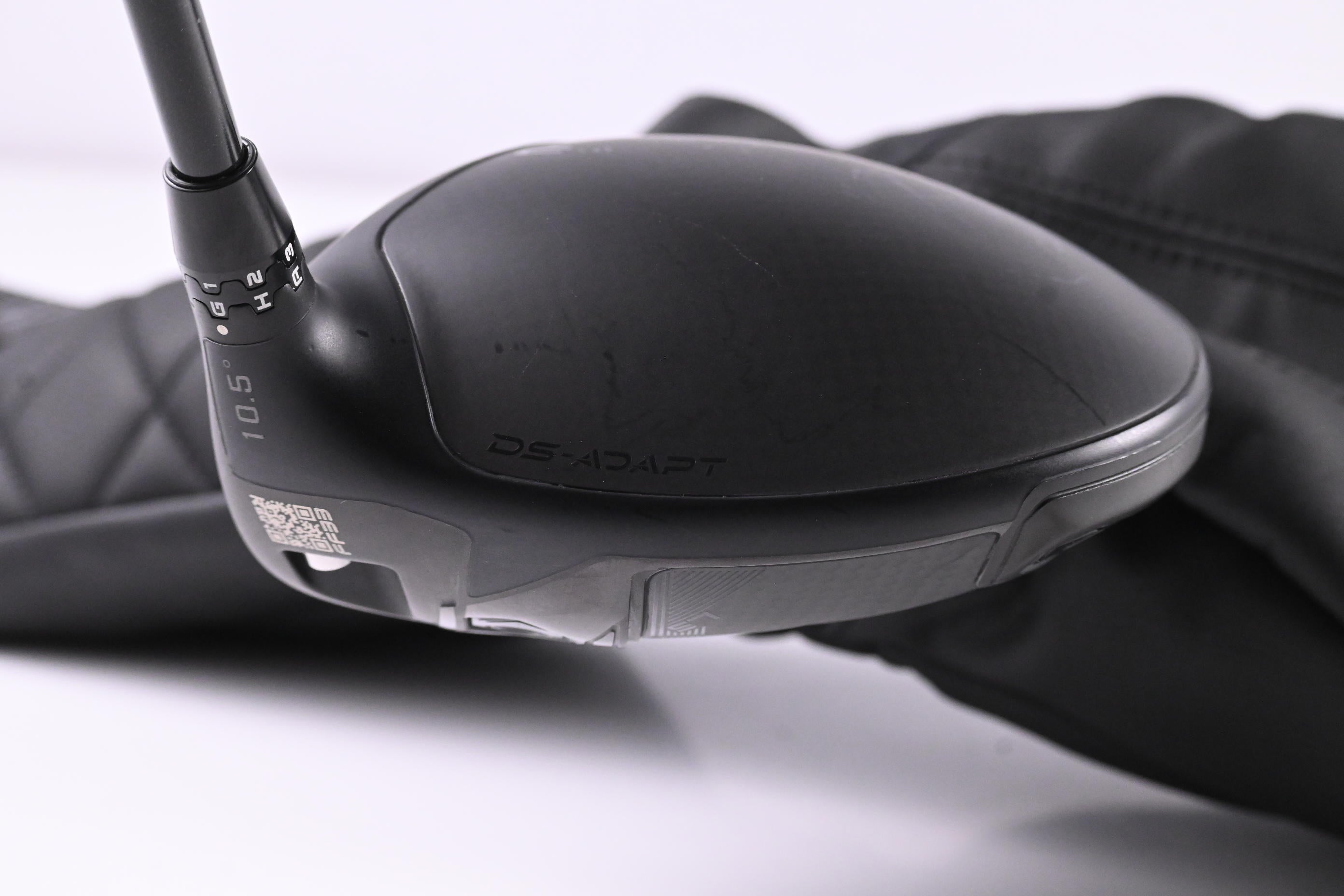 Cobra DS-Adapt LS Driver / 10.5 Degree / Stiff Flex Denali Black 60 Shaft