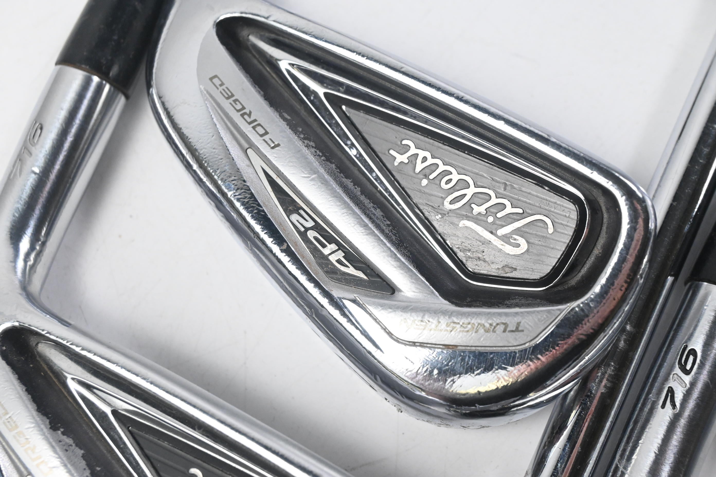 Titleist 716 AP2 Irons / 5-9i / Stiff Flex Dynamic Gold S300 Shafts