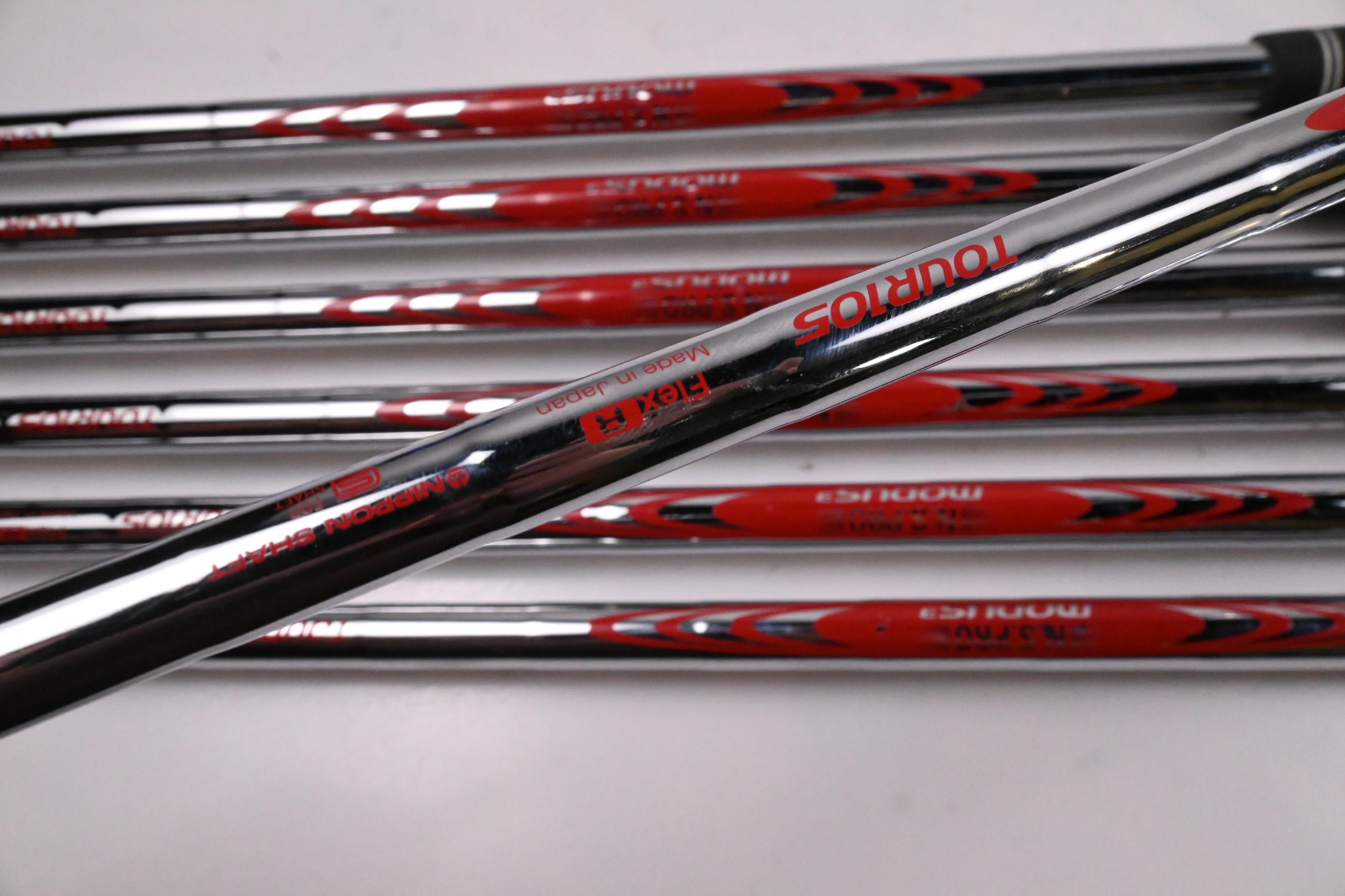 Srixon ZXi7 Irons / 4-PW / Regular Flex N.S.Pro Modus³ Tour 105 Shafts