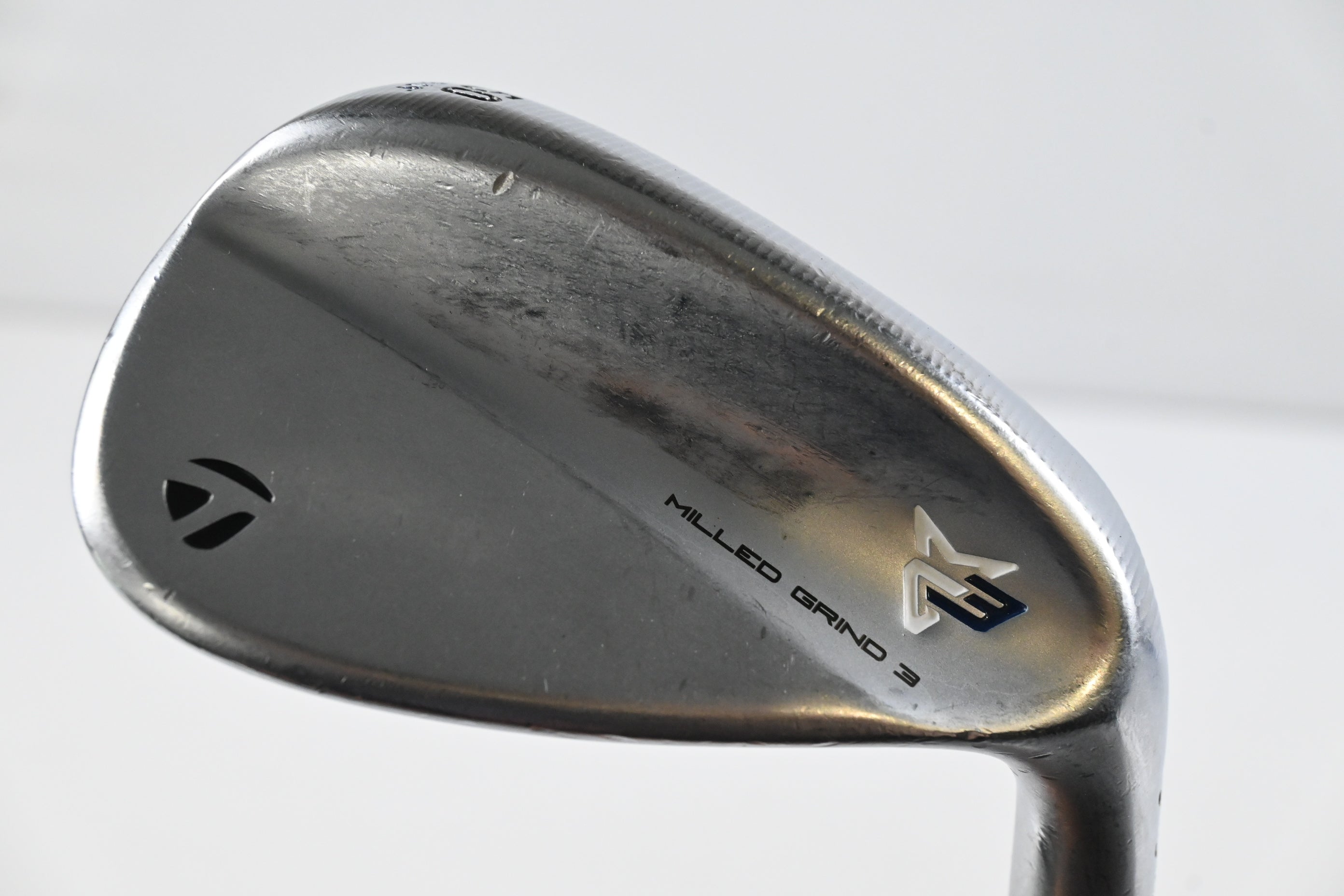 Taylormade Milled Grind 3 Chrome Gap Wedge / 50 Degree / Stiff Flex Dynamic Gold