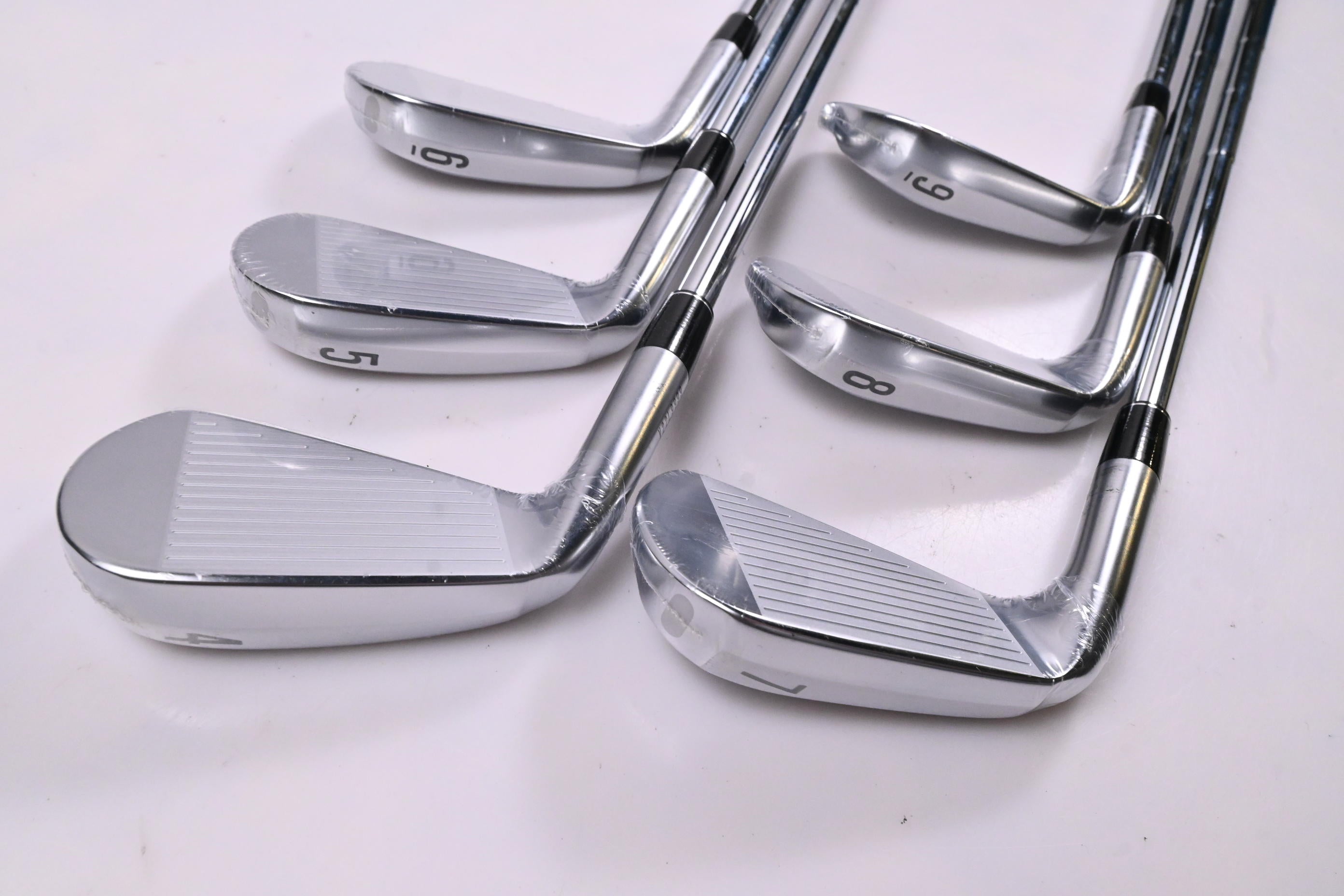 Srixon ZXI5/ZXI7 Irons / 4-9i / X-Flex Dynamic Gold X100 Shafts