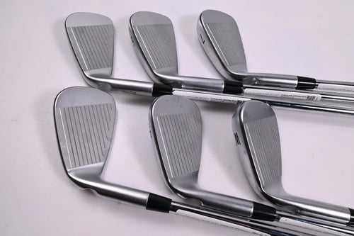 Ping I240 Irons / 5-PW / Red Dot / Regular Flex Ping AWT 3.0 Shafts