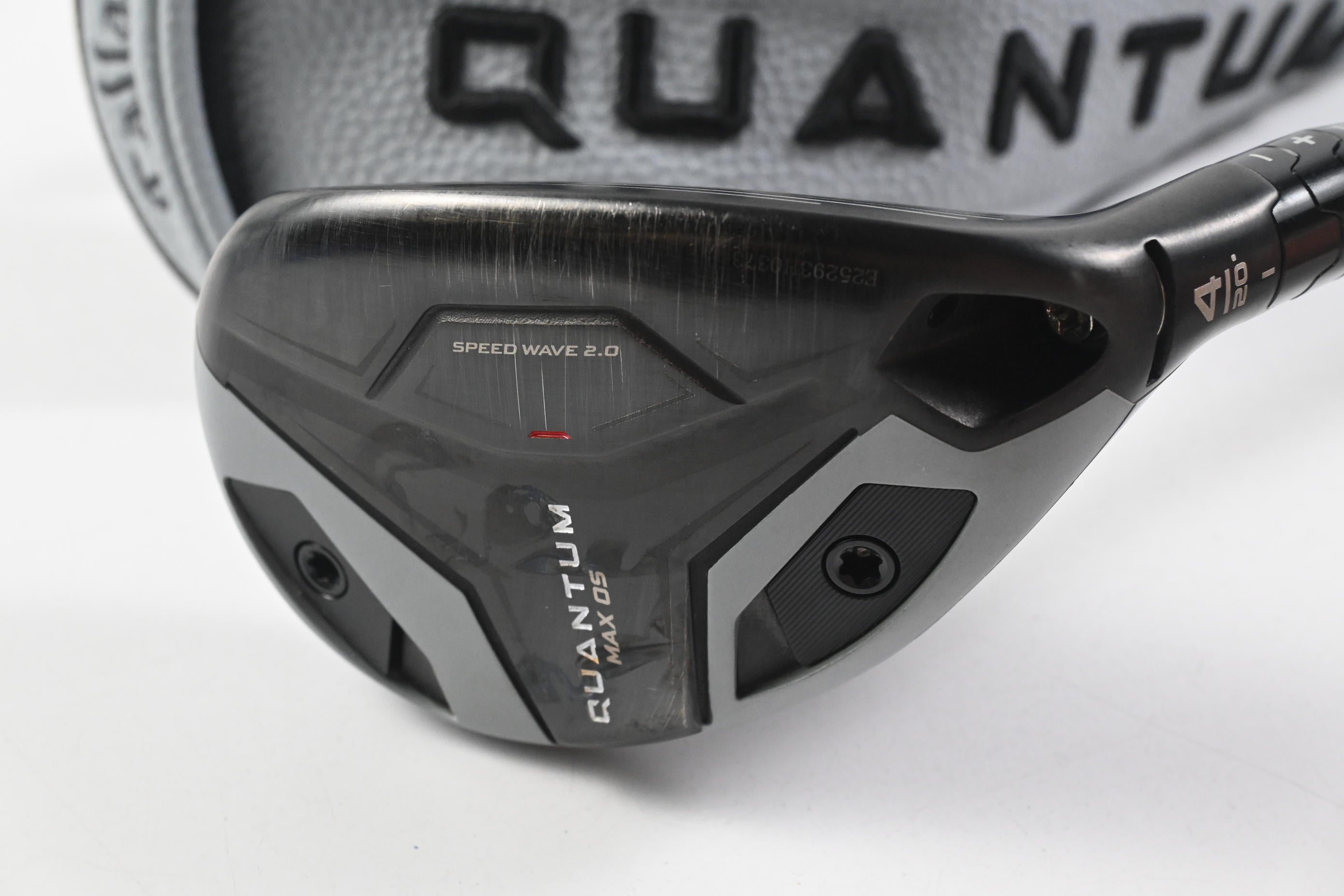 Callaway Quantum Max OS #4 Hybrid / 20 Degree / Stiff Flex Denali Frost Silver