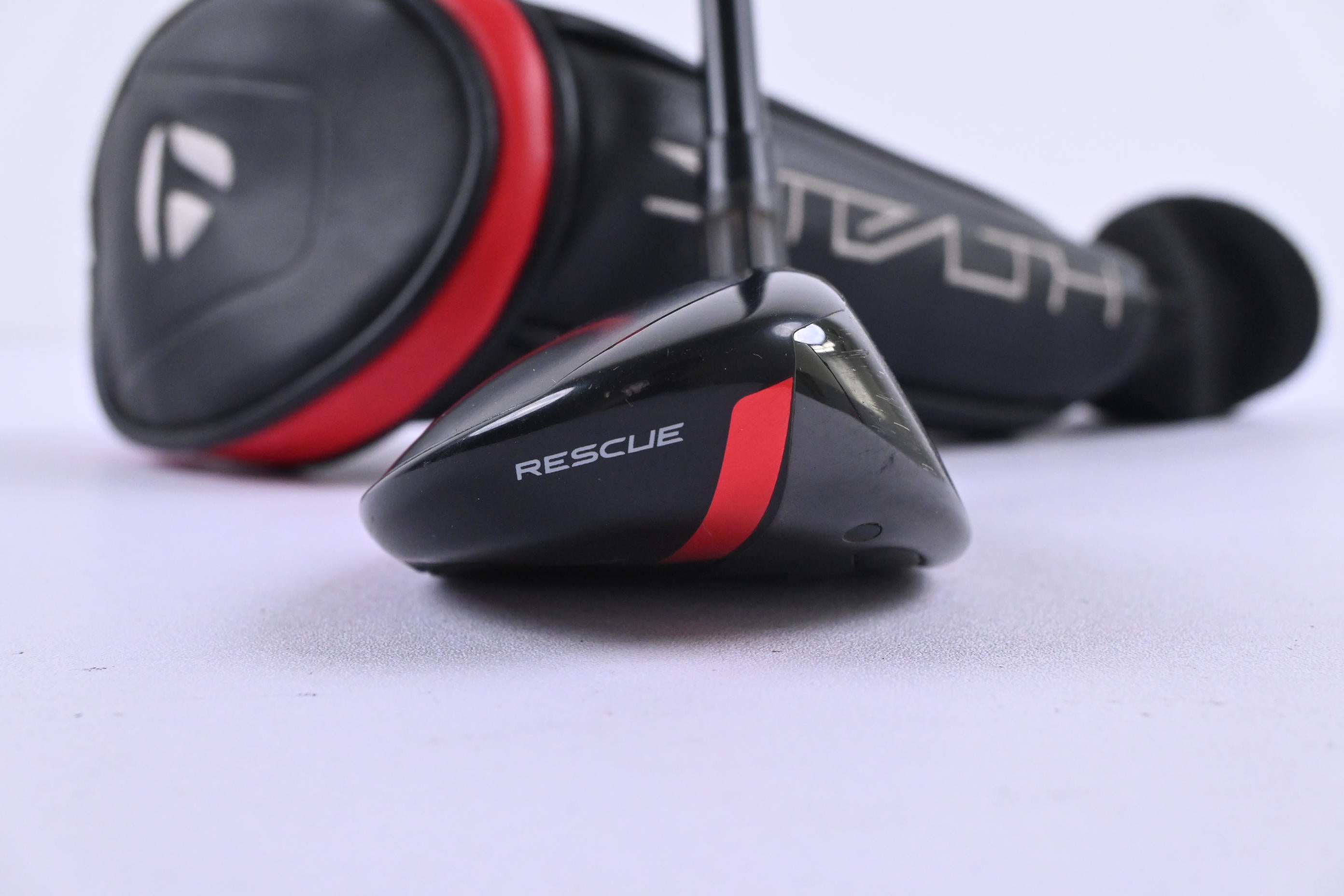 Taylormade Stealth #6 Hybrid / 28 Degree / Senior Flex Fujikura Ventus Red 5