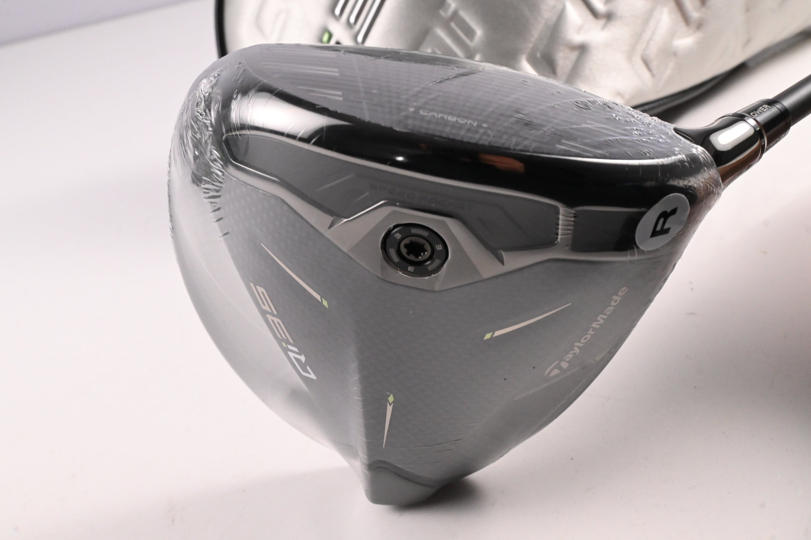 Taylormade Qi35 Driver / 10.5 Degree / Regular Flex Ventus Blue 5 Shaft