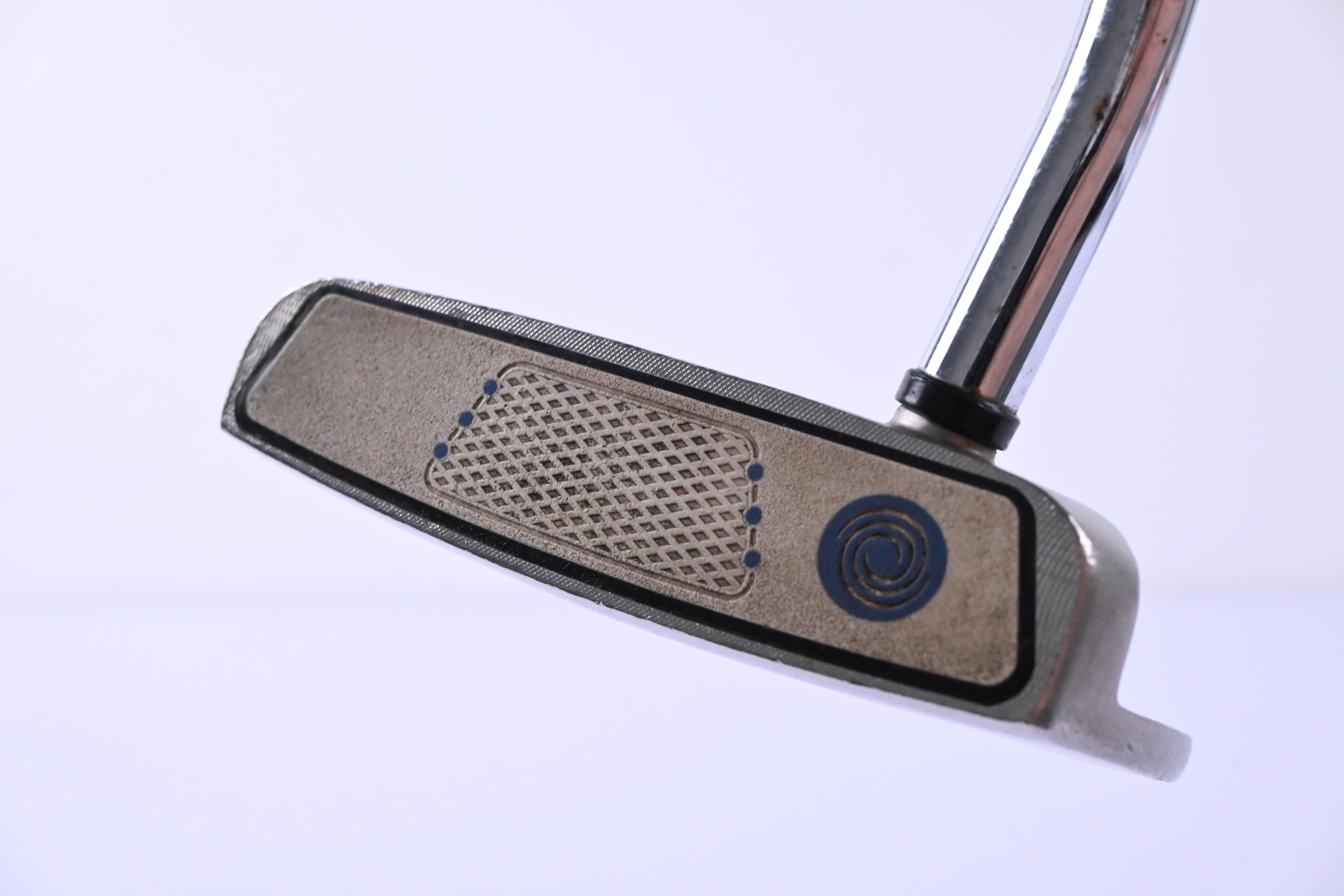 Odyssey Divine Line 2-Ball Putter / 33 Inch