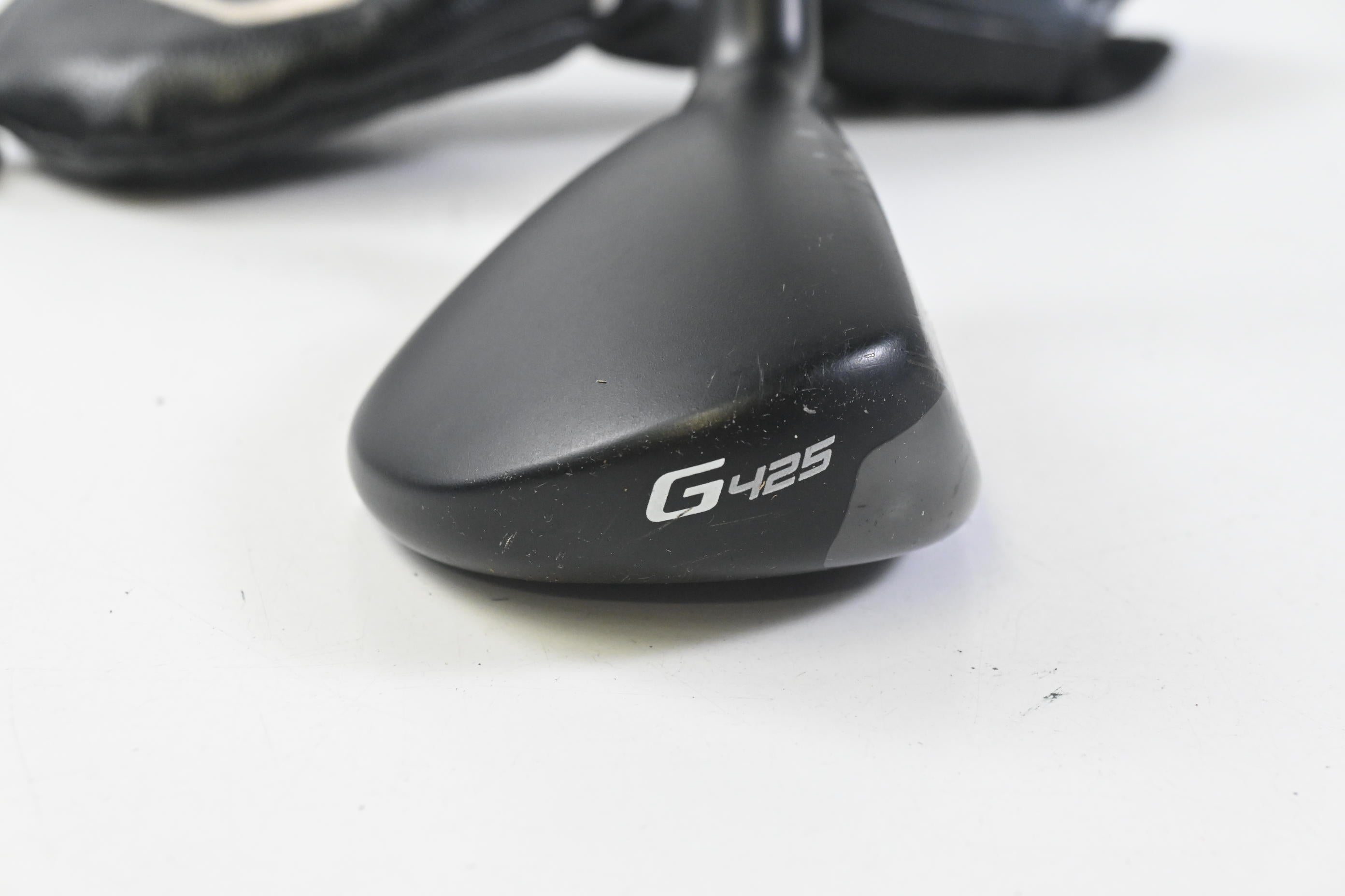 Ping G425 #4 Hybrid 22 Degree / Regular Flex Ping Alta CB 70 Slate Shaft