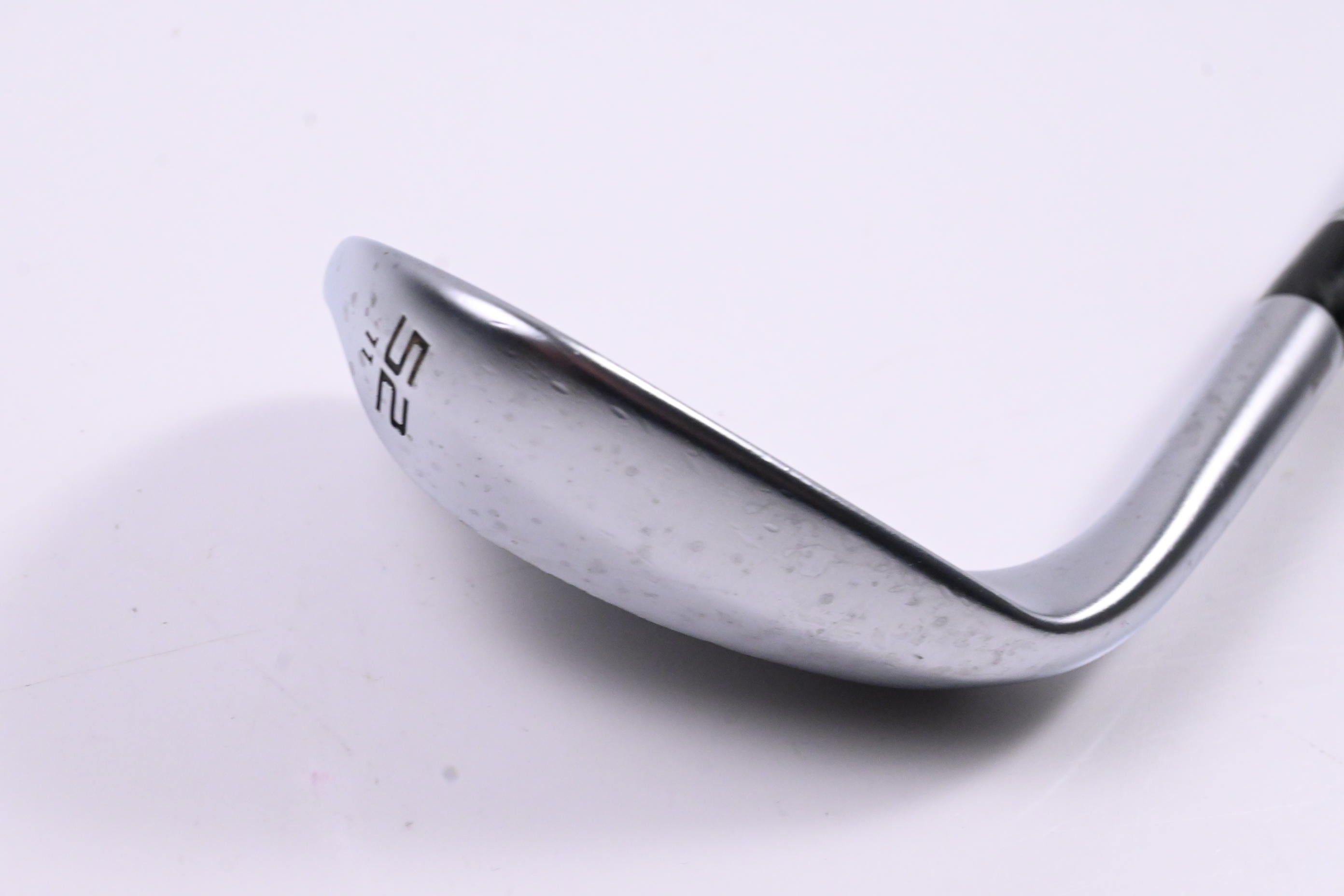 Cleveland CBX Zipcore Gap Wedge / 52 Degree / Wedge Flex Dynamic Gold Shaft