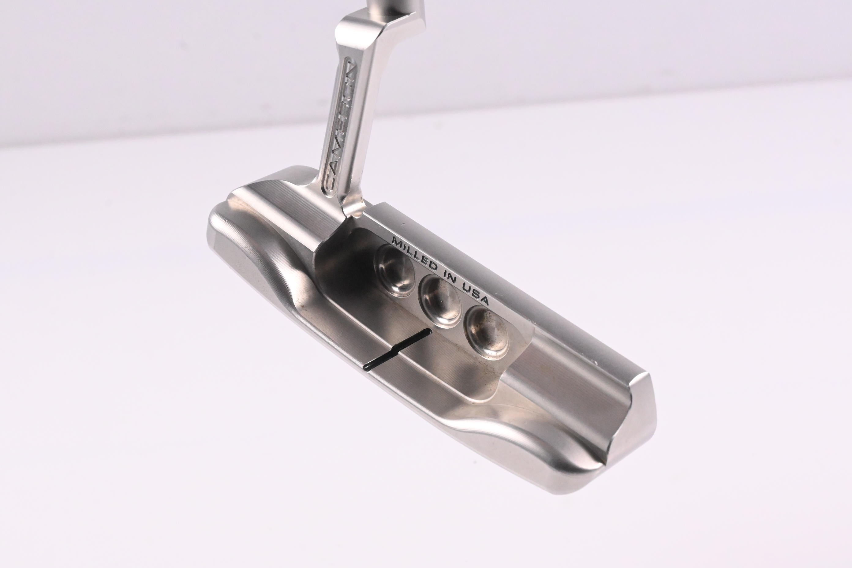 Scotty Cameron Super Select Newport Putter / 33 Inch