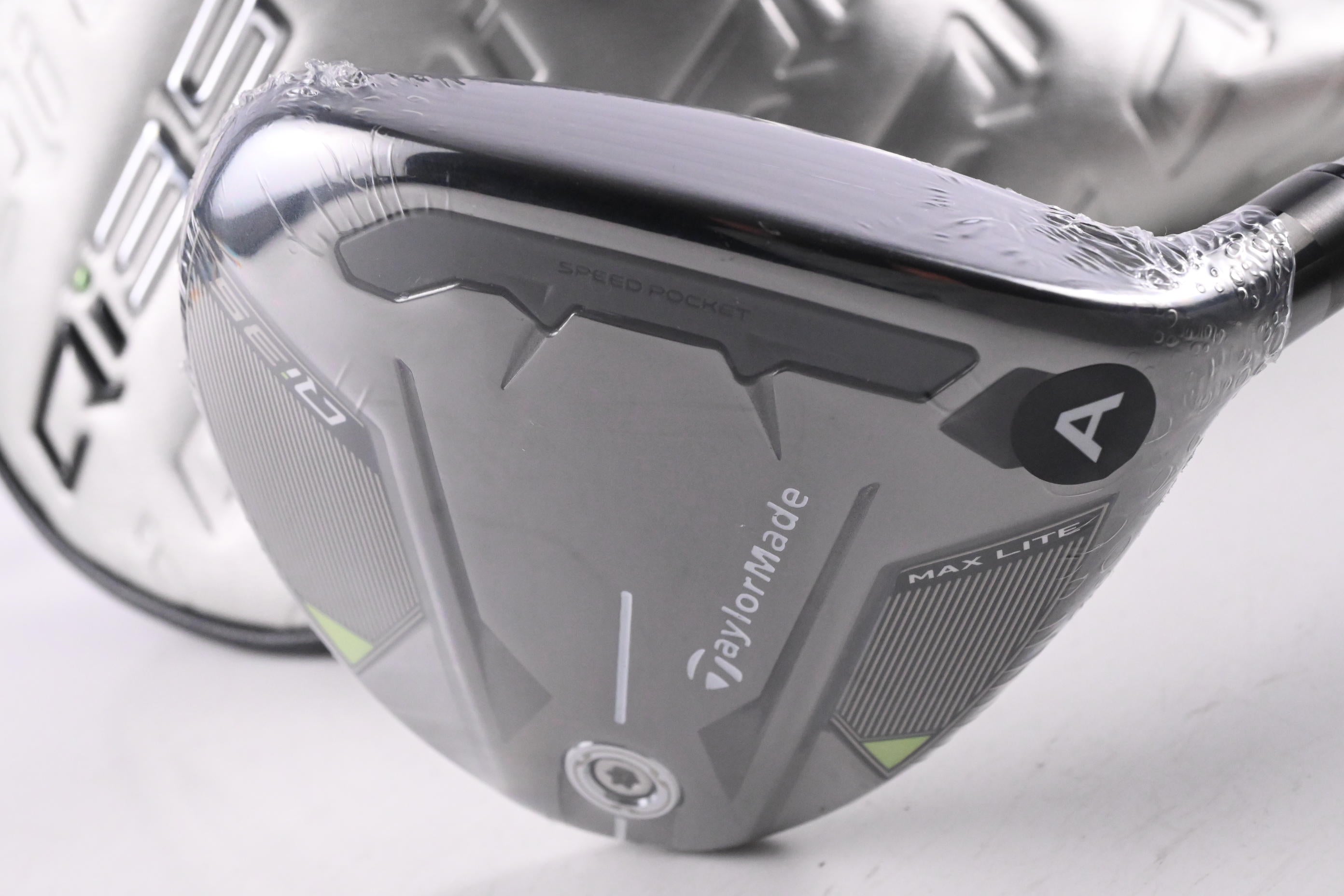 Taylormade Qi35 Max Lite #5 Wood / 18.5 Degree / Senior Flex Vanquish 4 Shaft