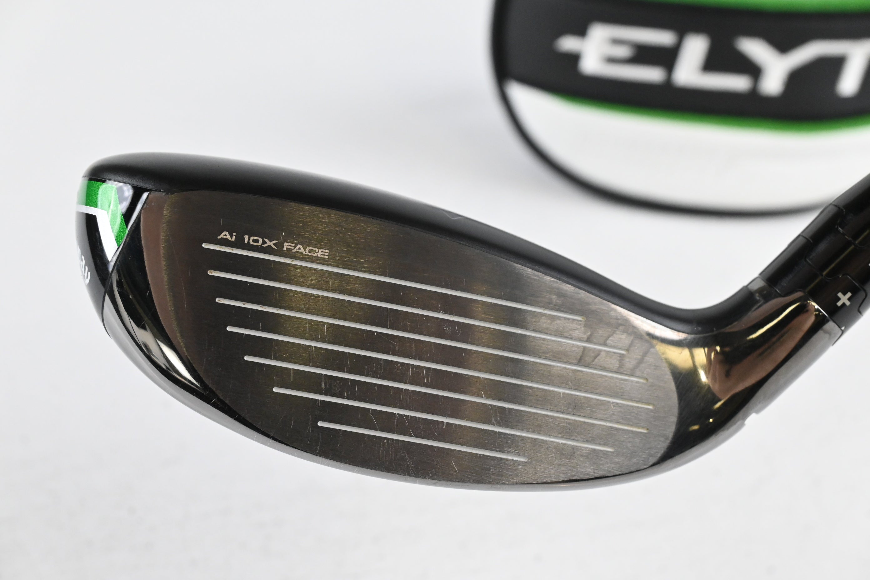 Callaway Elyte X #4 Hybrid / 21 Degree / Regular Flex Denali Charcoal 60 Shaft