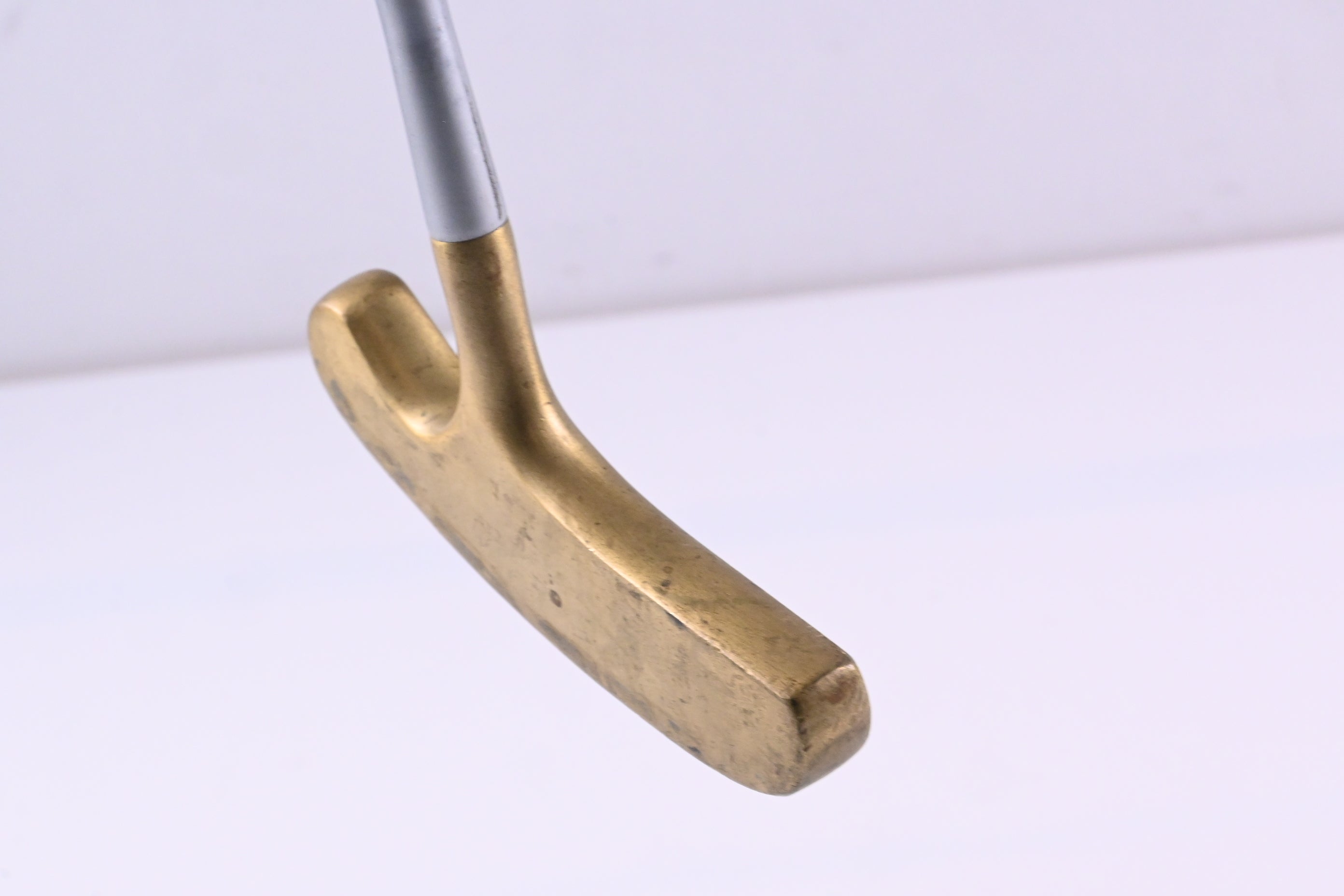 Acushnet Bullseye Putter / 35 Inch