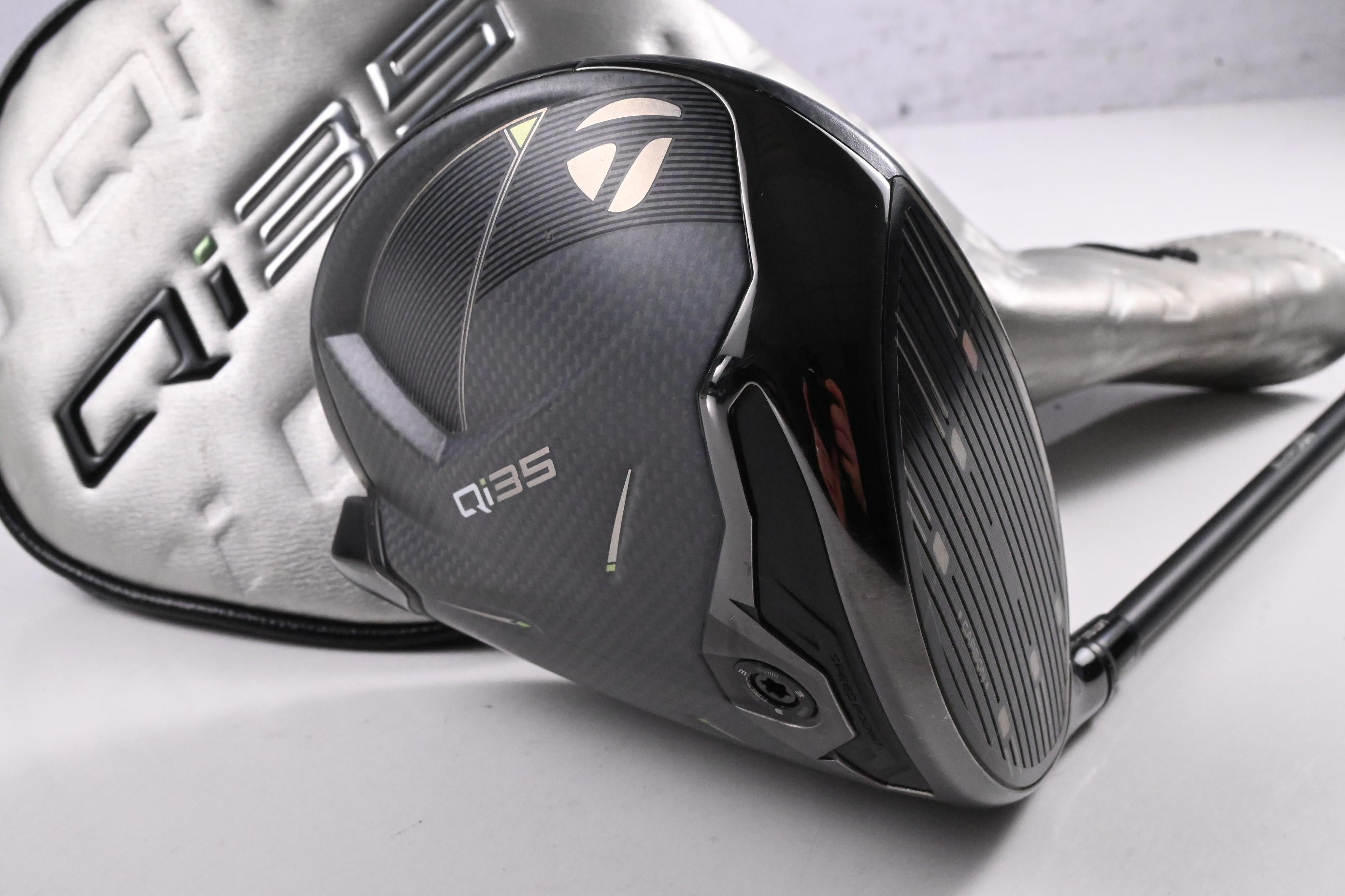 Taylormade Qi35 Driver / 9 Degree / Stiff Flex Kai'li Dark Waves CB Blue 60