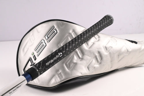 Taylormade Qi35 Driver / 10.5 Degree / Regular Flex Ventus Blue 5 Shaft