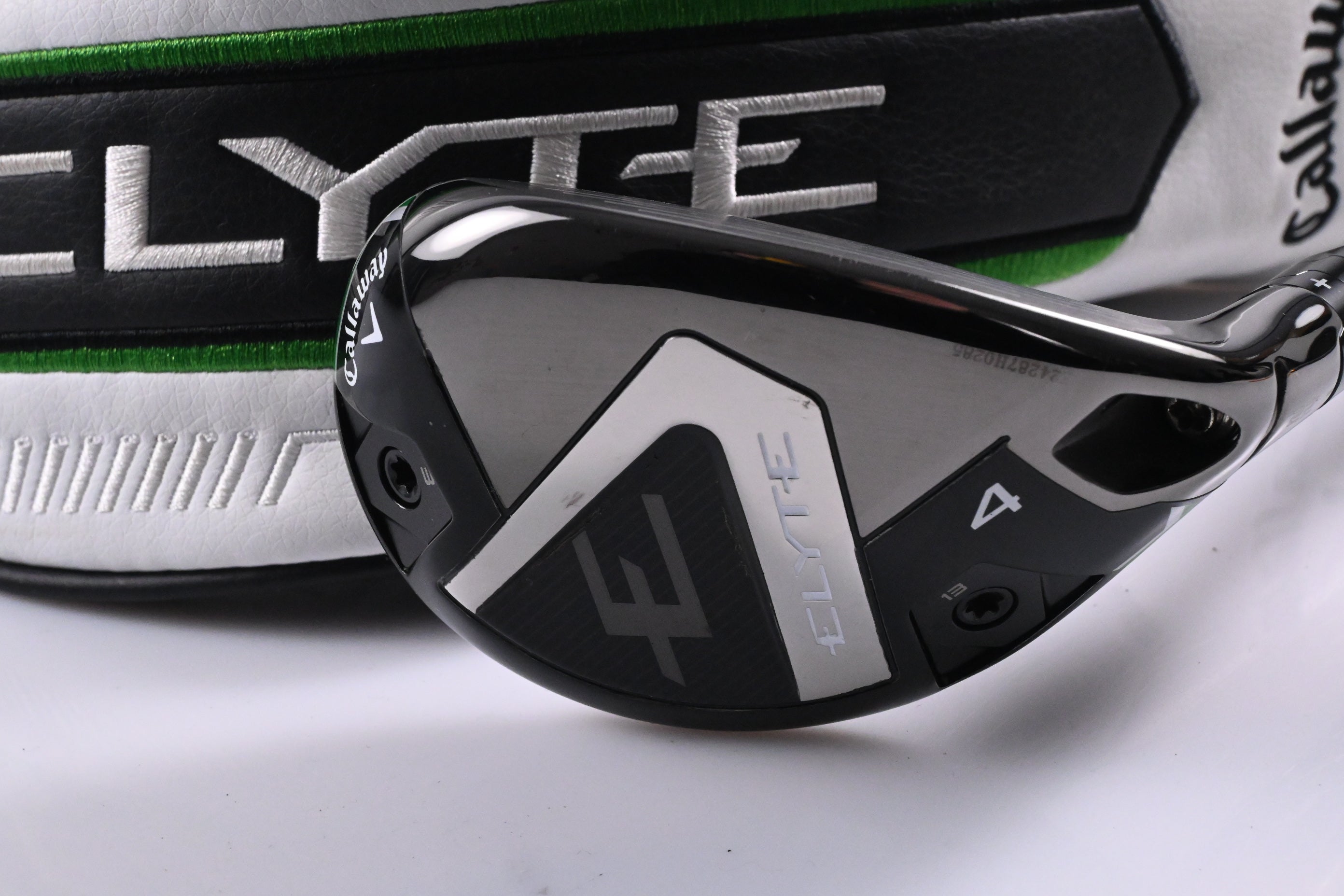 Callaway Elyte #4 Hybrid / 22 Degree / Regular Flex Denali Charcoal 60 Shaft