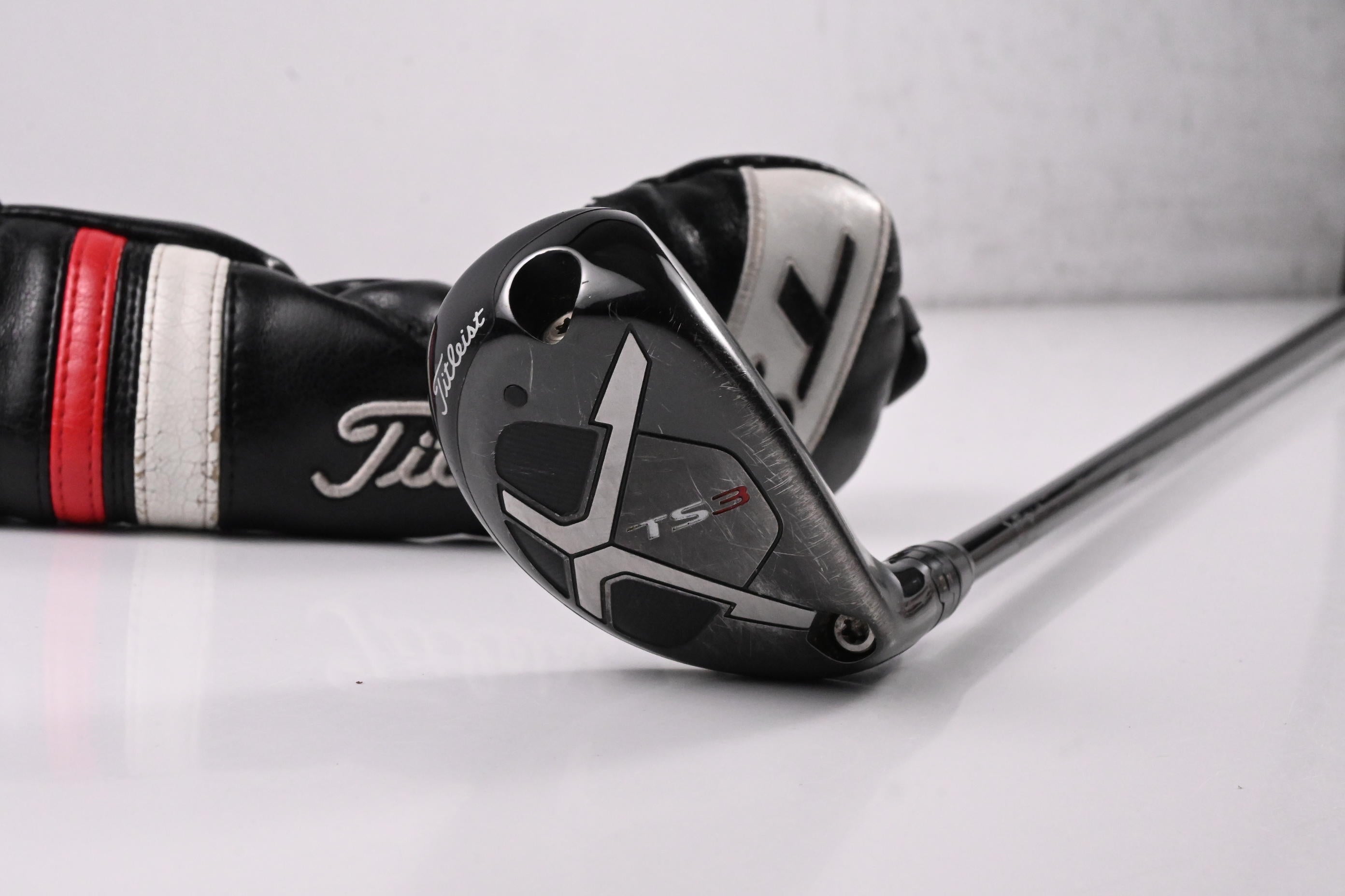 Titleist TS3 #3 Hybrid / 21 Degree / Stiff Flex HZRDUS Smoke Black RDX 80 Shaft