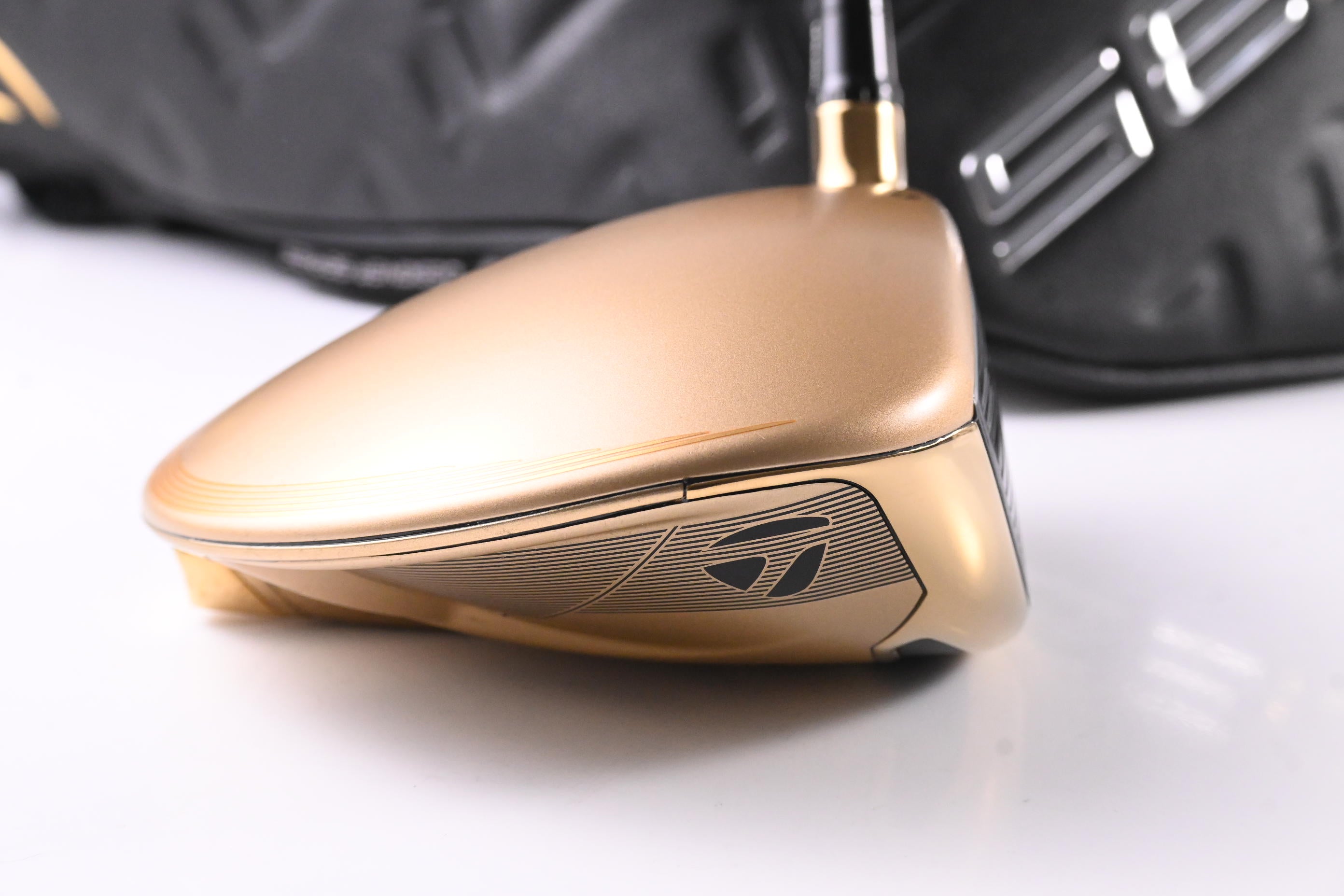 Taylormade Qi35 Max Designer Series Driver / 10.5 Degree / Regular Flex Diamana
