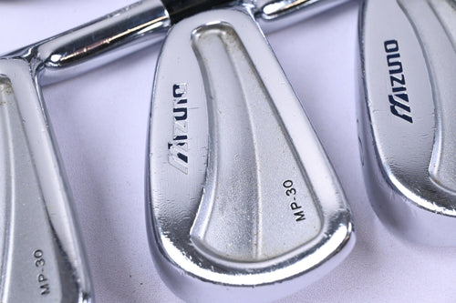 Mizuno MP-30 Irons / 3-9 Iron / Regular Flex Dynamic Gold R300 Shafts