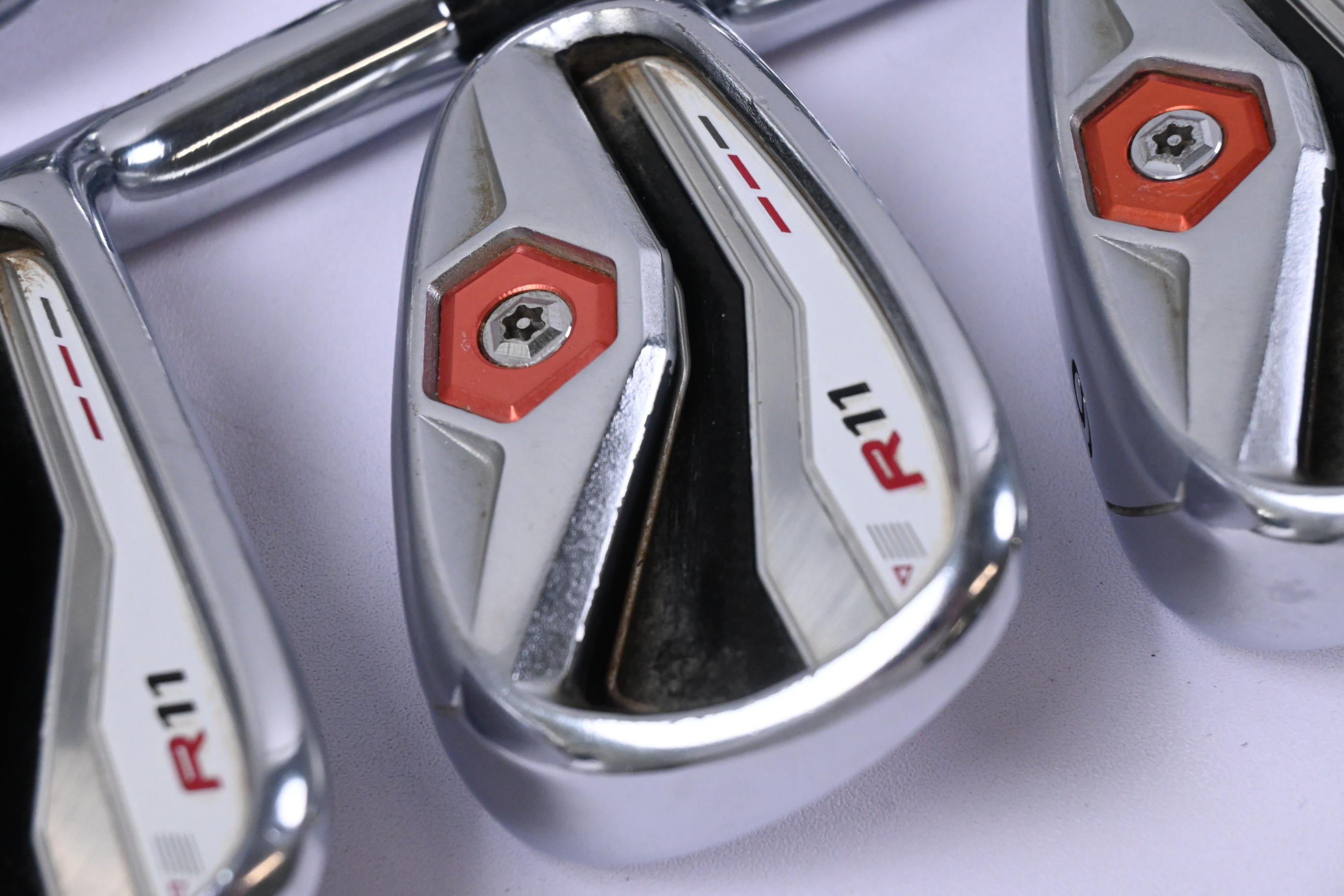 Taylormade R11 Irons / 4-PW / Regular Flex KBS 90 Shafts
