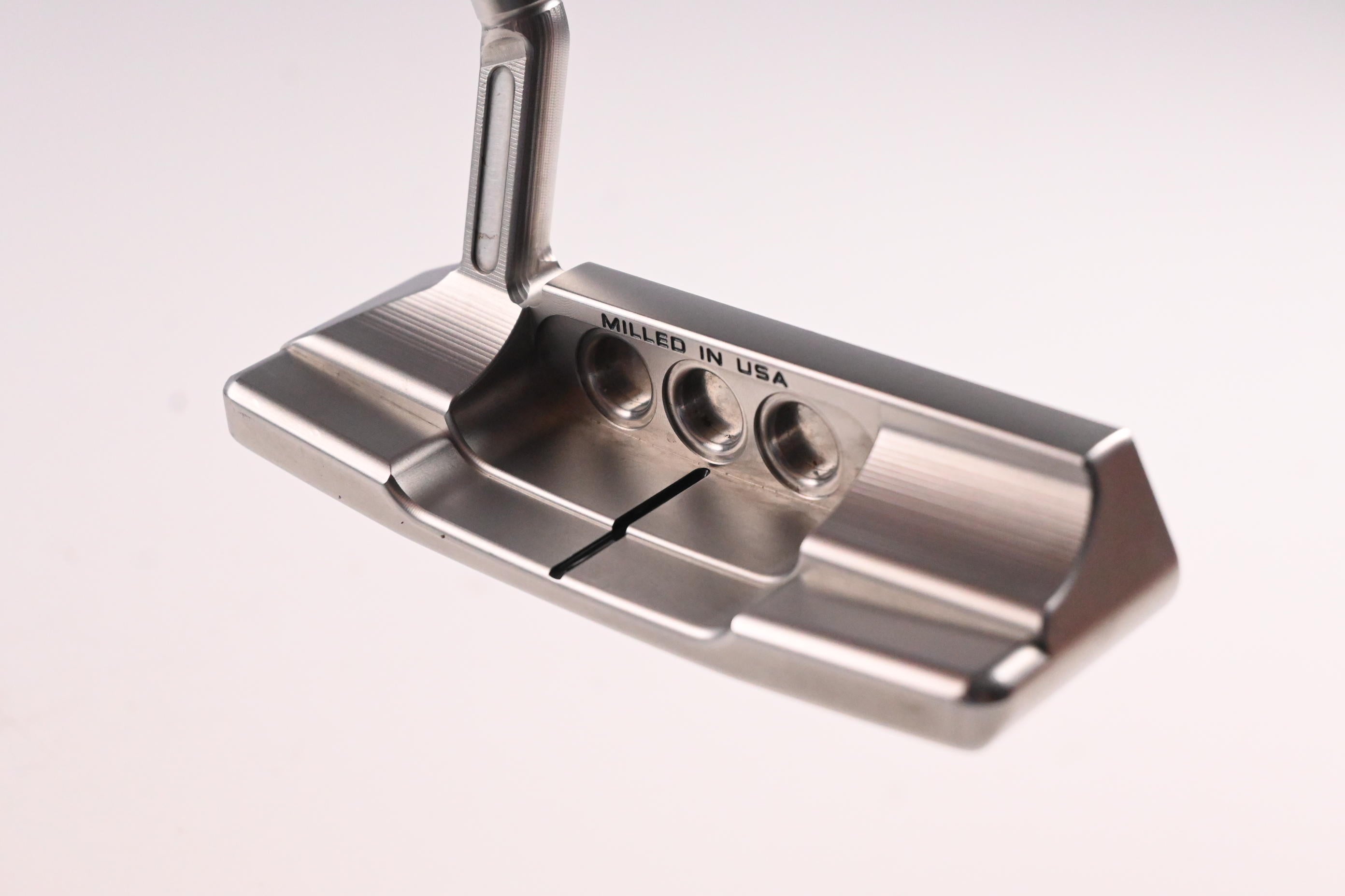 Scotty Cameron Super Select Newport 2.5+ Putter / 34 Inch