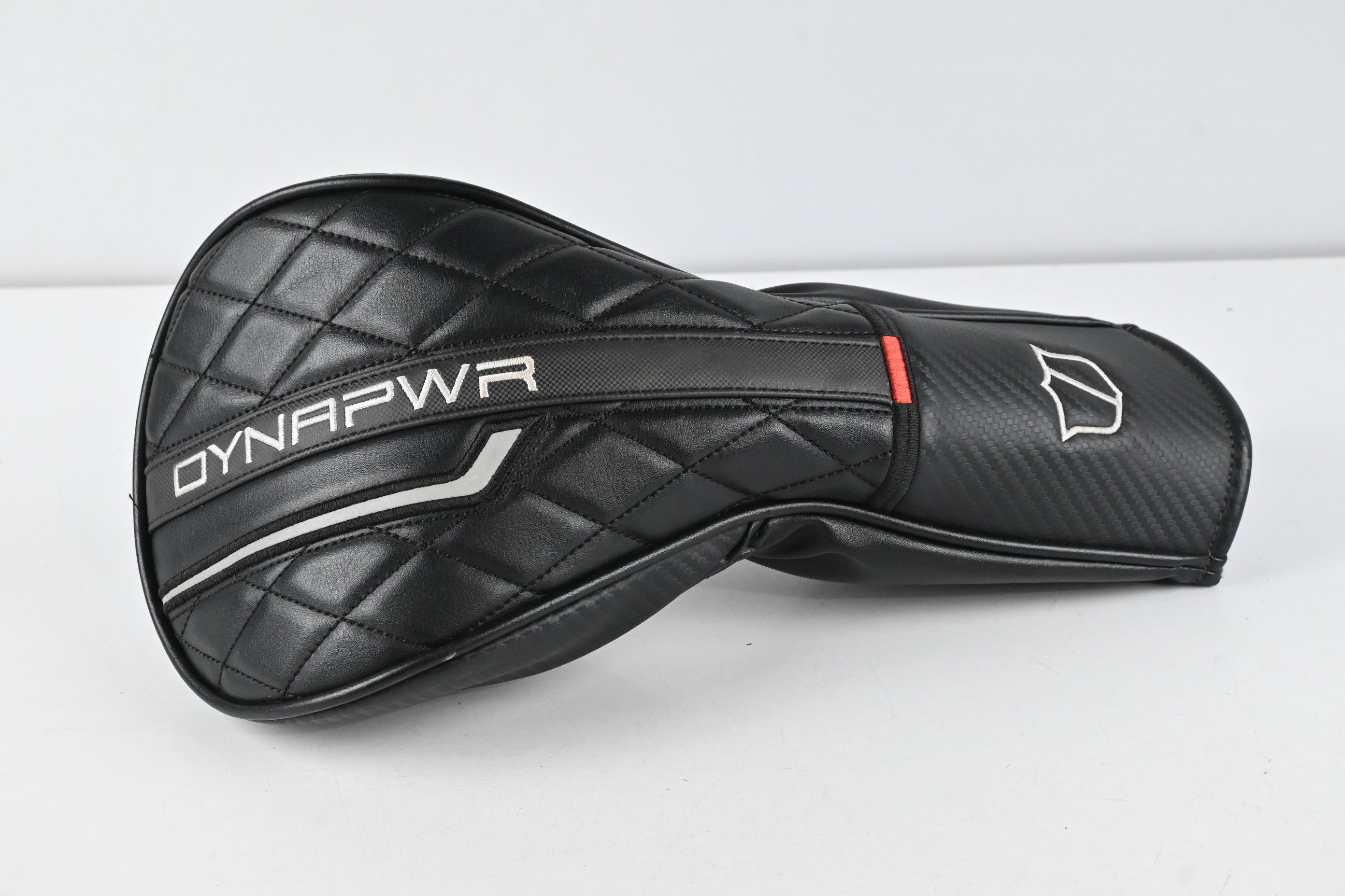 Wilson DYNAPWR 2025 Max Driver / 10.5 Degree / Regular Flex UST LIN-Q M40X 5