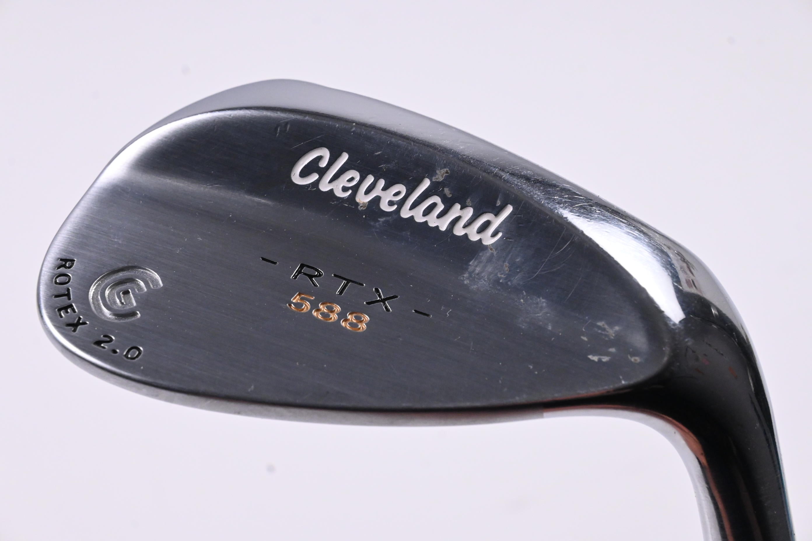 Cleveland 588 RTX 2.0 Sand Wedge / 56 Degree / Wedge Flex Dynamic Gold Shaft