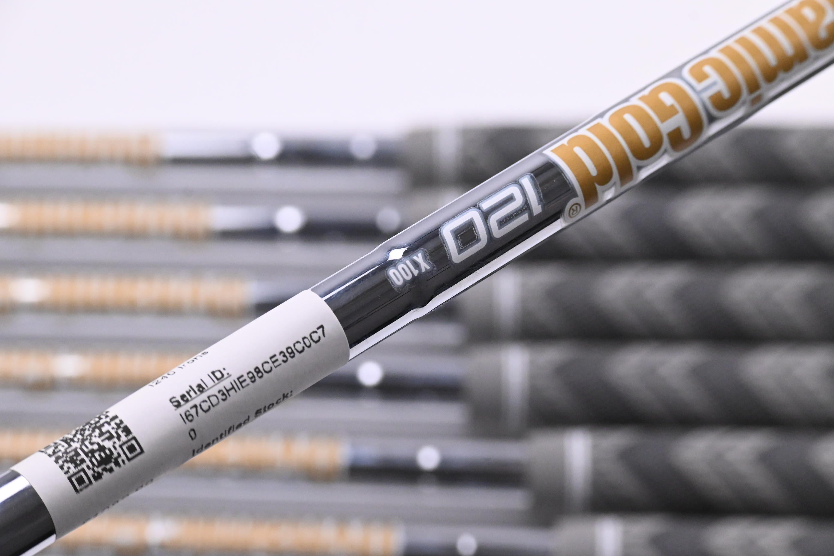 Ping I240 Irons / 3-PW / Blue Dot / X-Flex Dynamic Gold 120 X100 Shafts