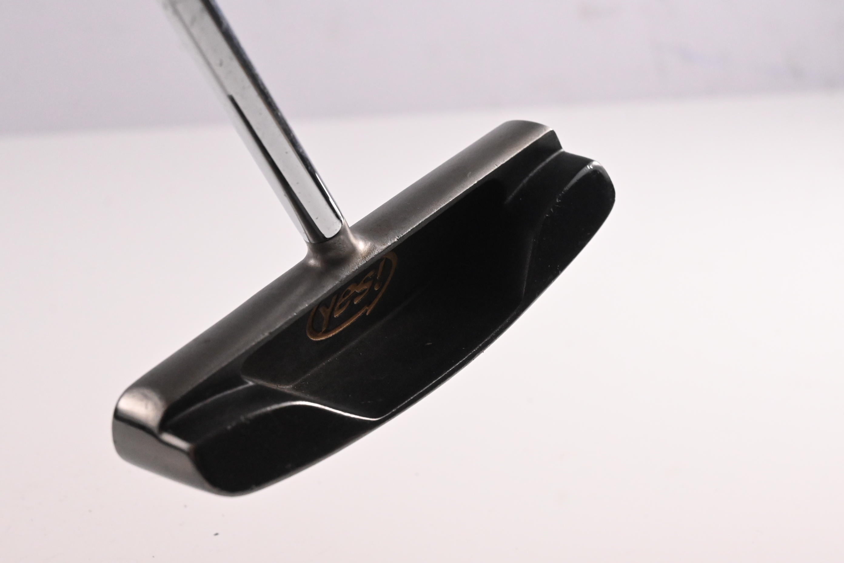 Yes! C-Groove Carolyne Putter / 34 Inch
