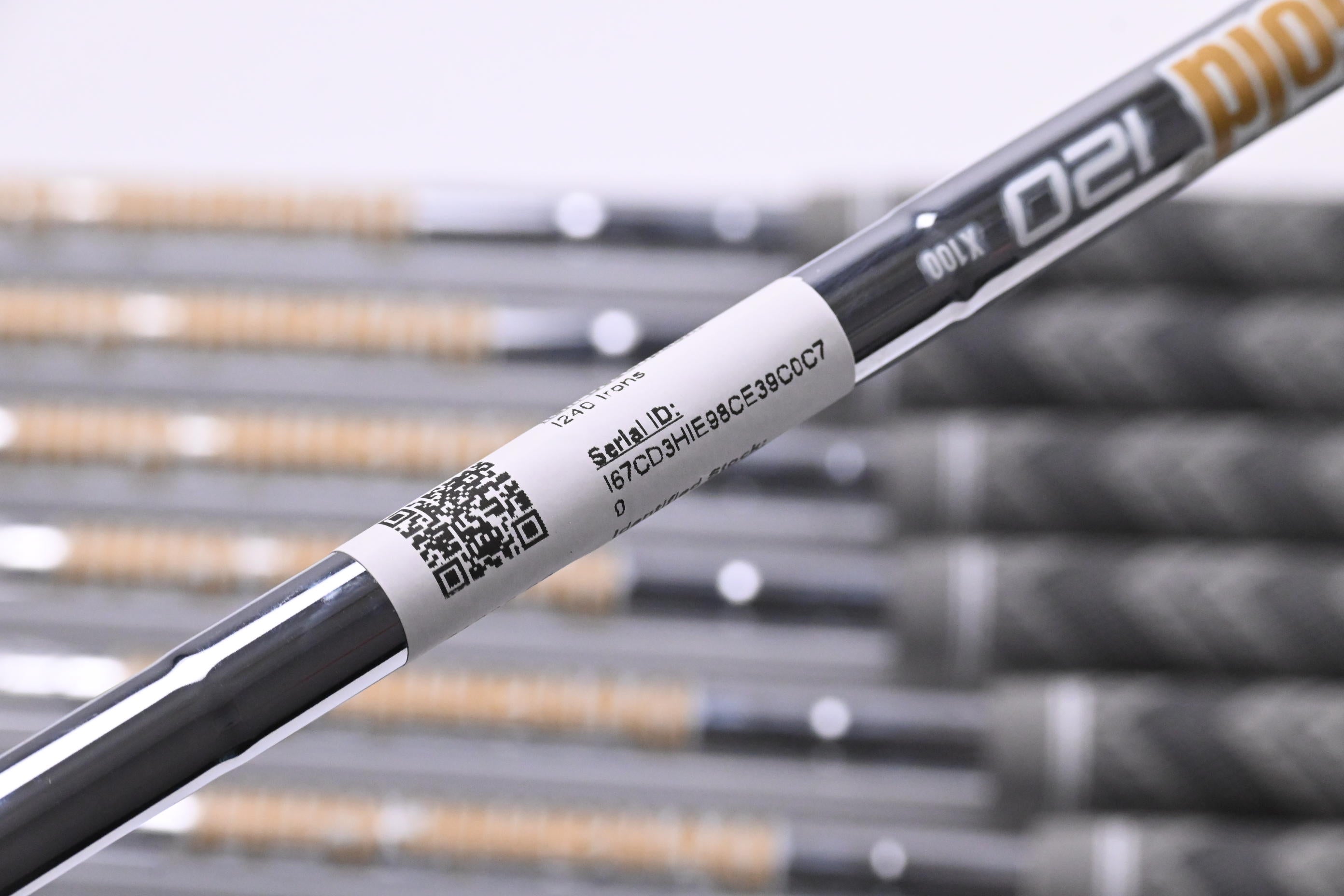 Ping I240 Irons / 3-PW / Blue Dot / X-Flex Dynamic Gold 120 X100 Shafts