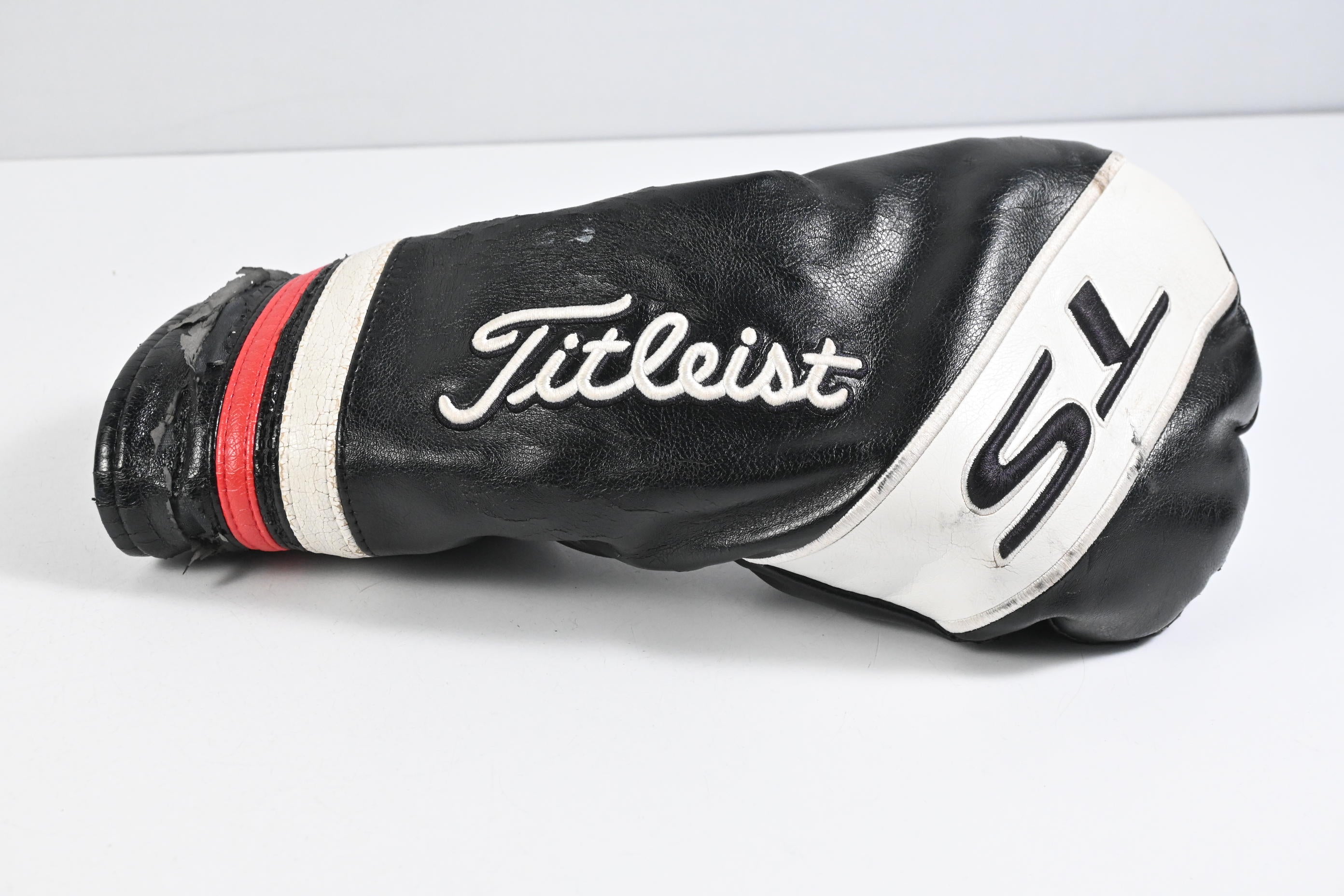 Titleist TS3 Driver / 10.5 Degree / Stiff Flex Hzrdus Smoke Black 60 Shaft