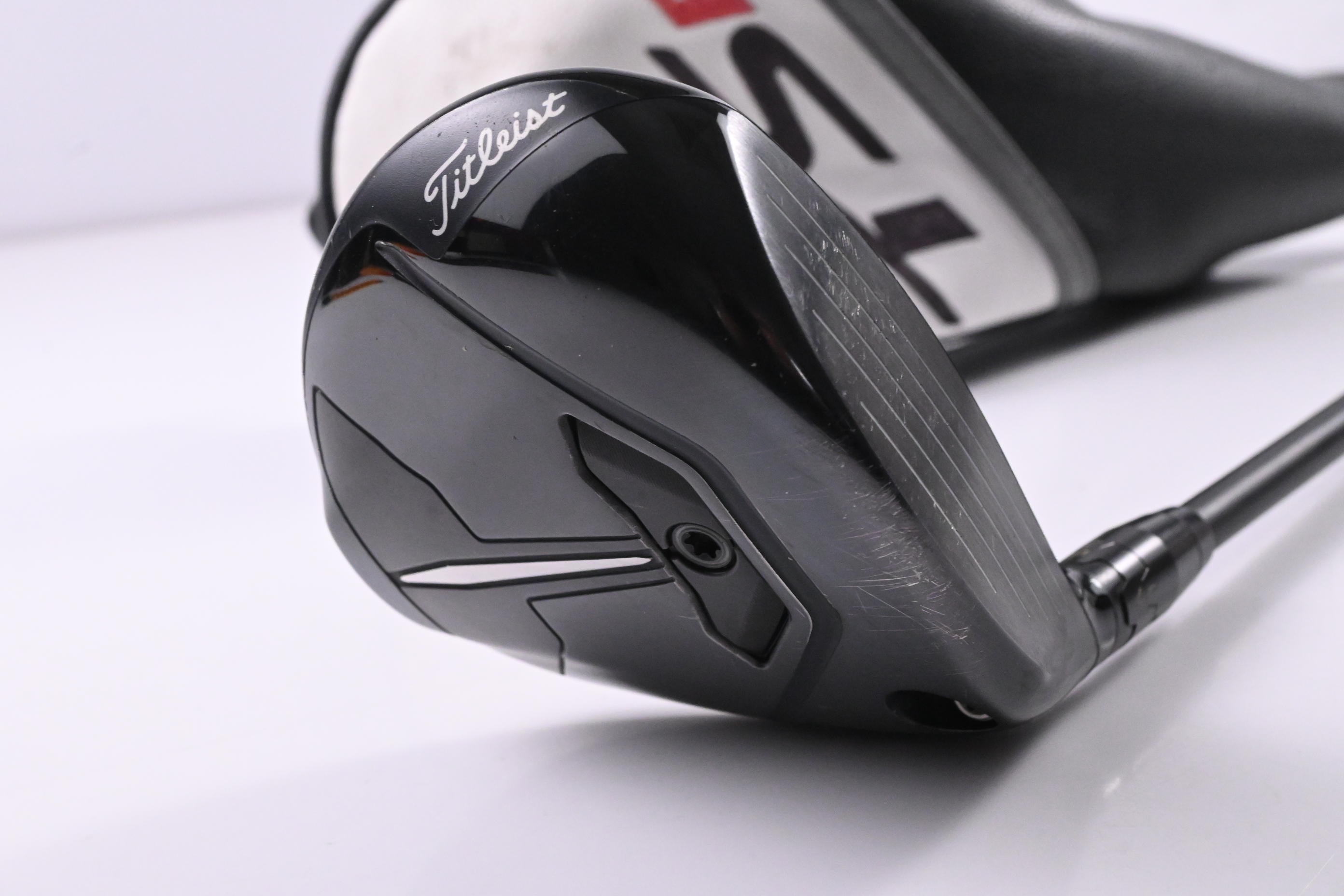 Titleist TSR2 #3 Wood / 16.5 Degree / Regular Flex HZRDUS CB Red 60 Shaft