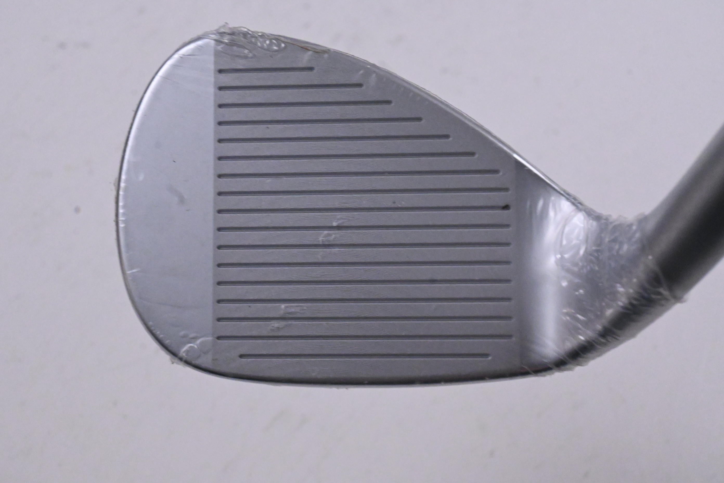 Cobra King 2025 Sand Wedge / 54 Degree / Wedge Flex Dynamic Gold Spinner Shaft