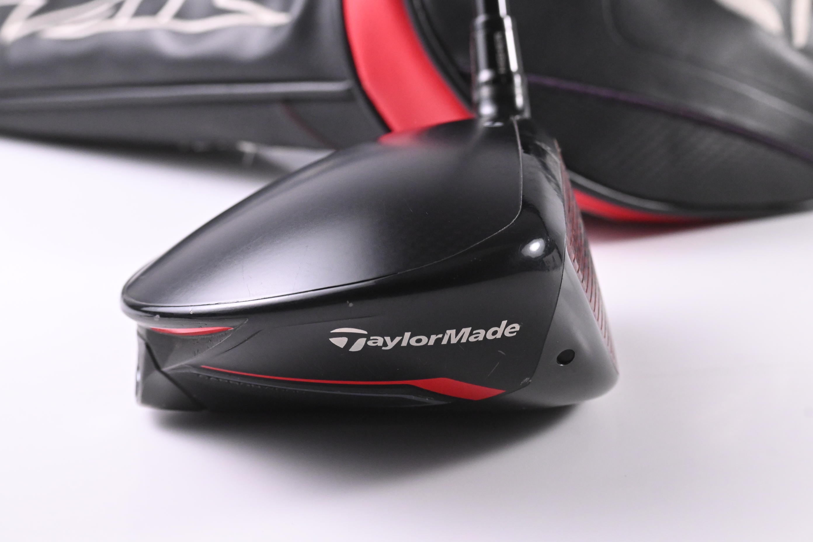 Taylormade Stealth Driver / 12 Degree / Stiff Flex Mitsubishi Kai'li Red 60
