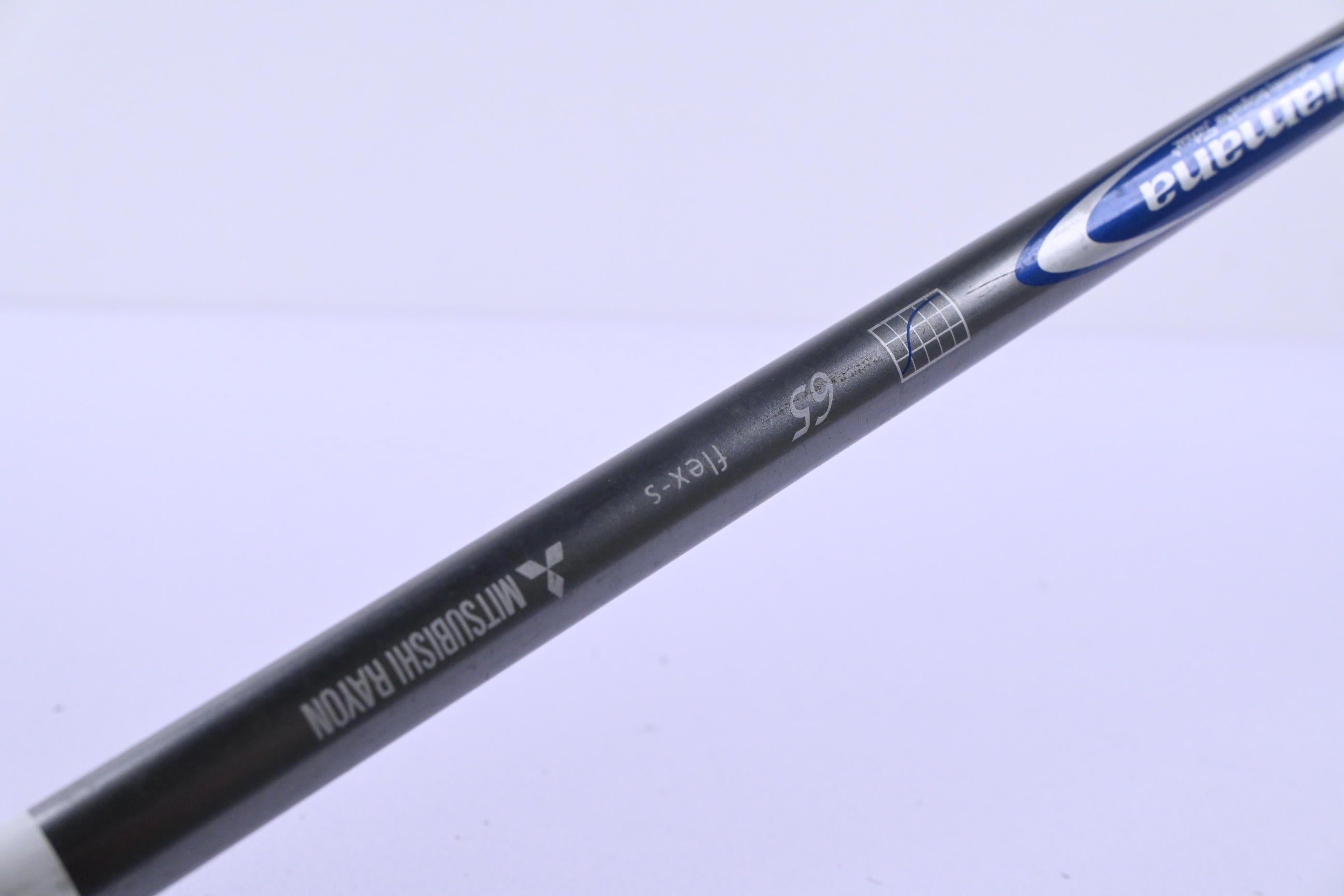 Titleist 909 D2 Driver / 9.5 Degree / Stiff Flex Diamana 65 Shaft