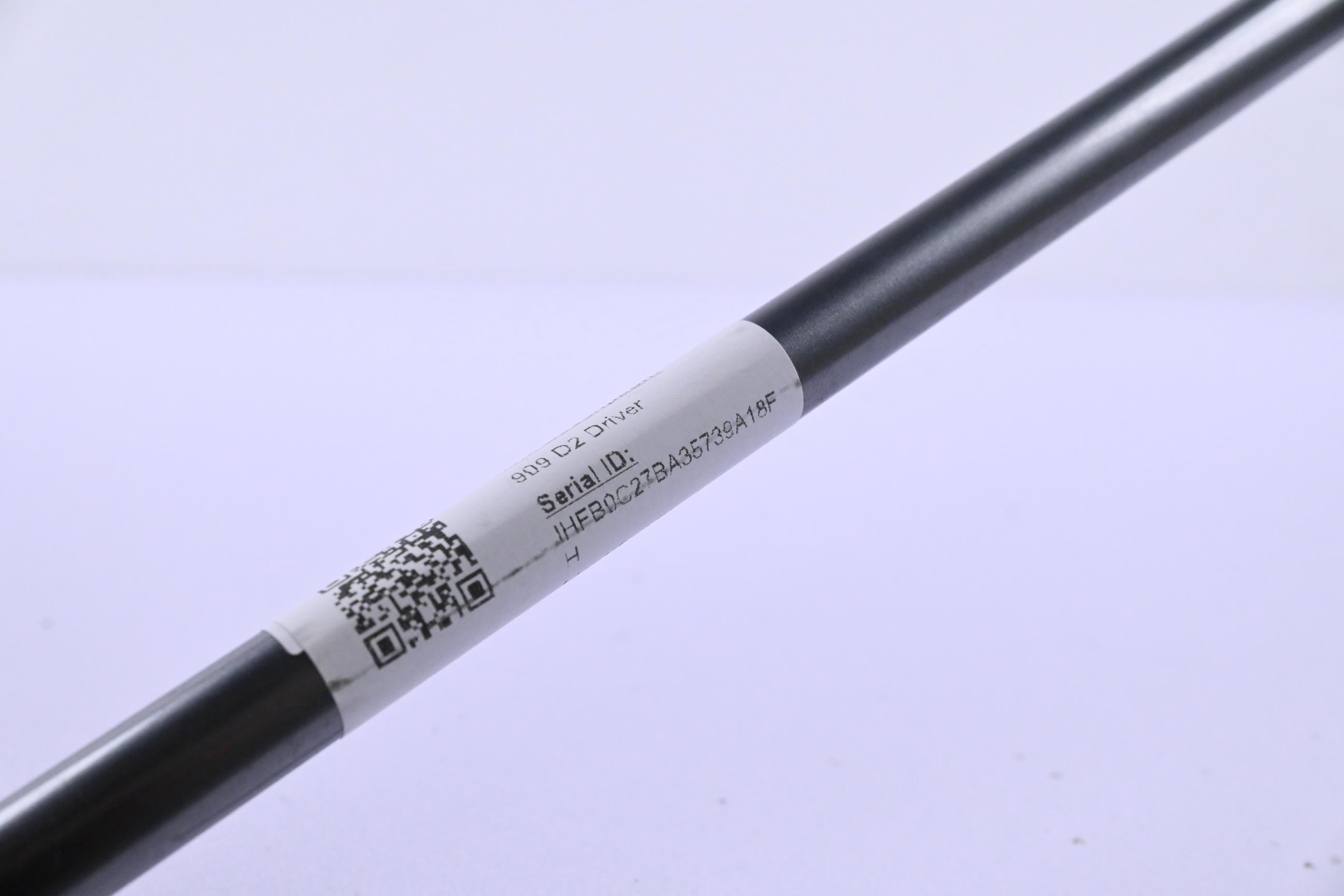 Titleist 909 D2 Driver / 9.5 Degree / Stiff Flex Diamana 65 Shaft