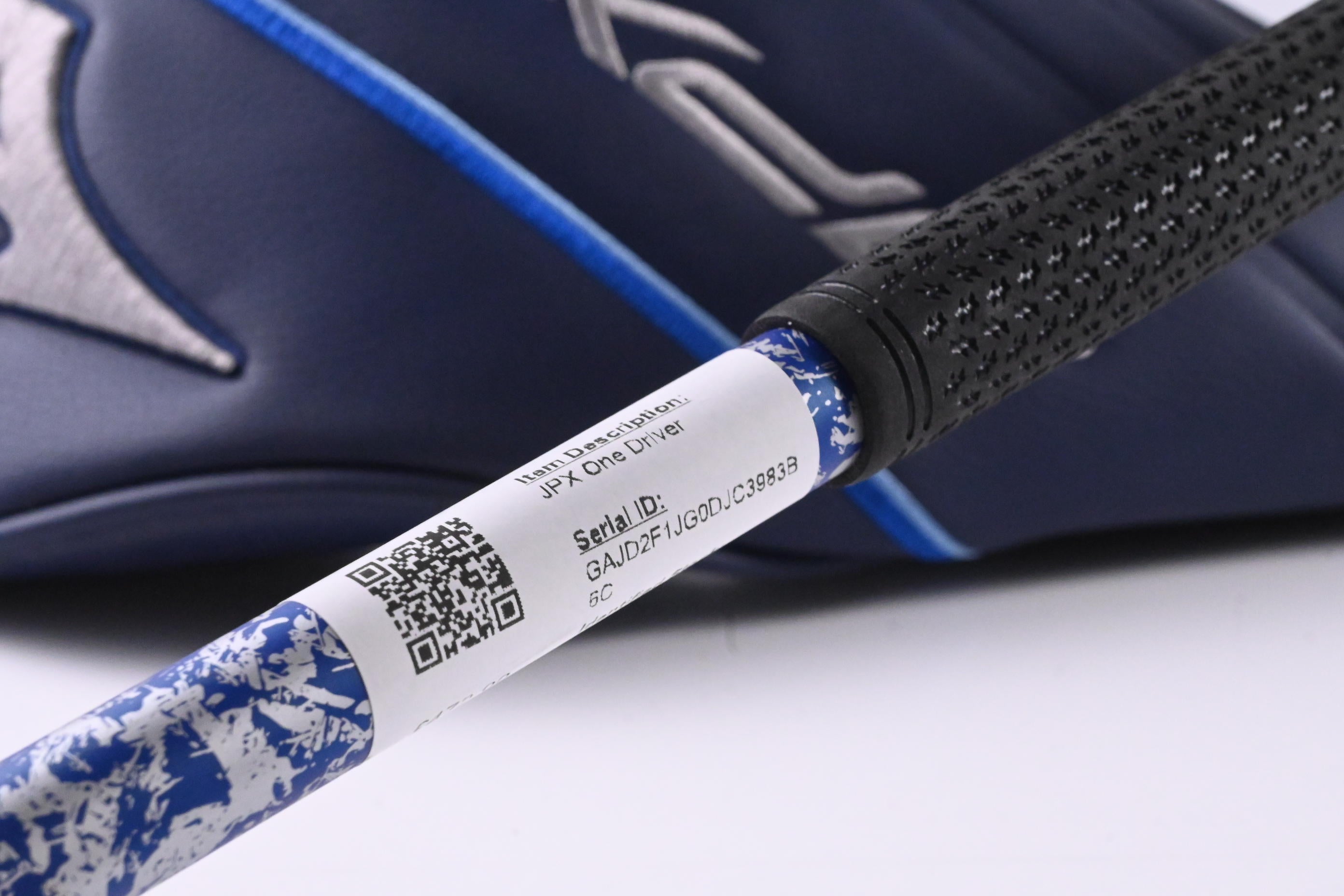 Mizuno JPX One Driver / 10.5 Degree / Regular Flex Project X Denali Frost Blue