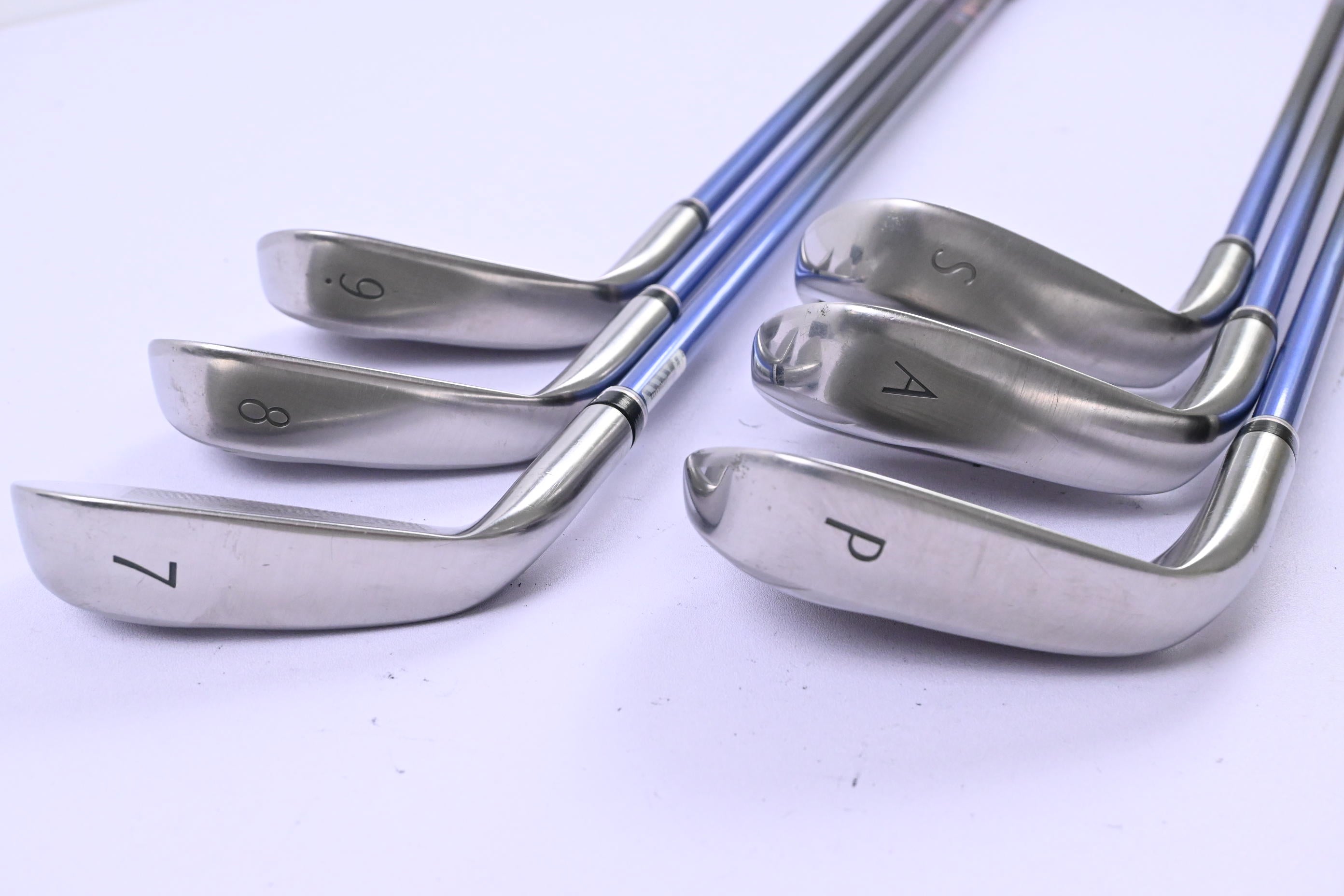 Ladies XXIO Eleven Irons / 7-PW+GW+SW / Ladies Flex XXIO MP 1100 36 Shafts