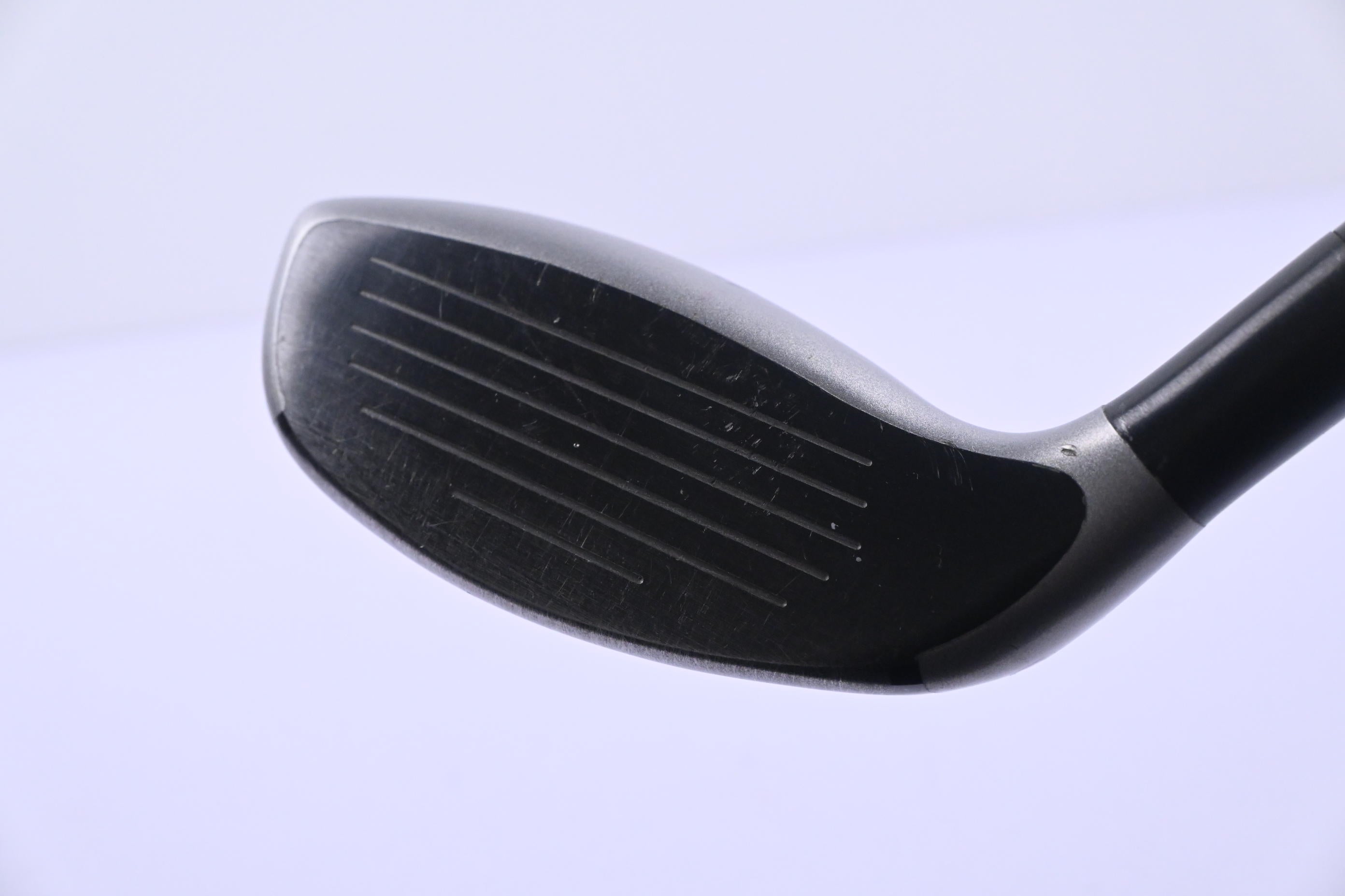 Taylormade SLDR-S #3 Hybrid / 19 Degree / Regular Flex Fujikura Speeder 72 Shaft
