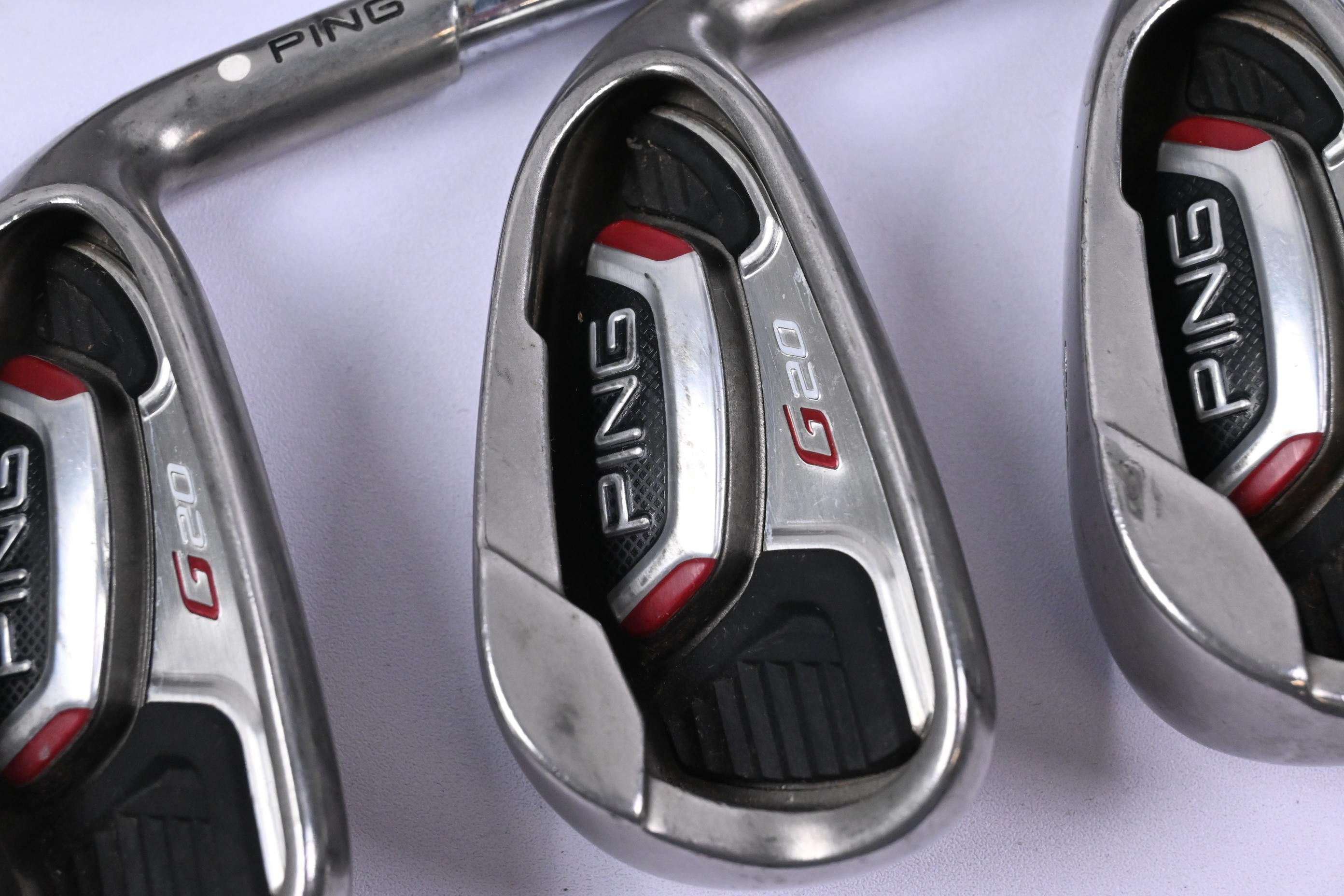 Ping G20 Irons / 4-PW+SW / White Dot / Regular Flex Ping CFS Shafts