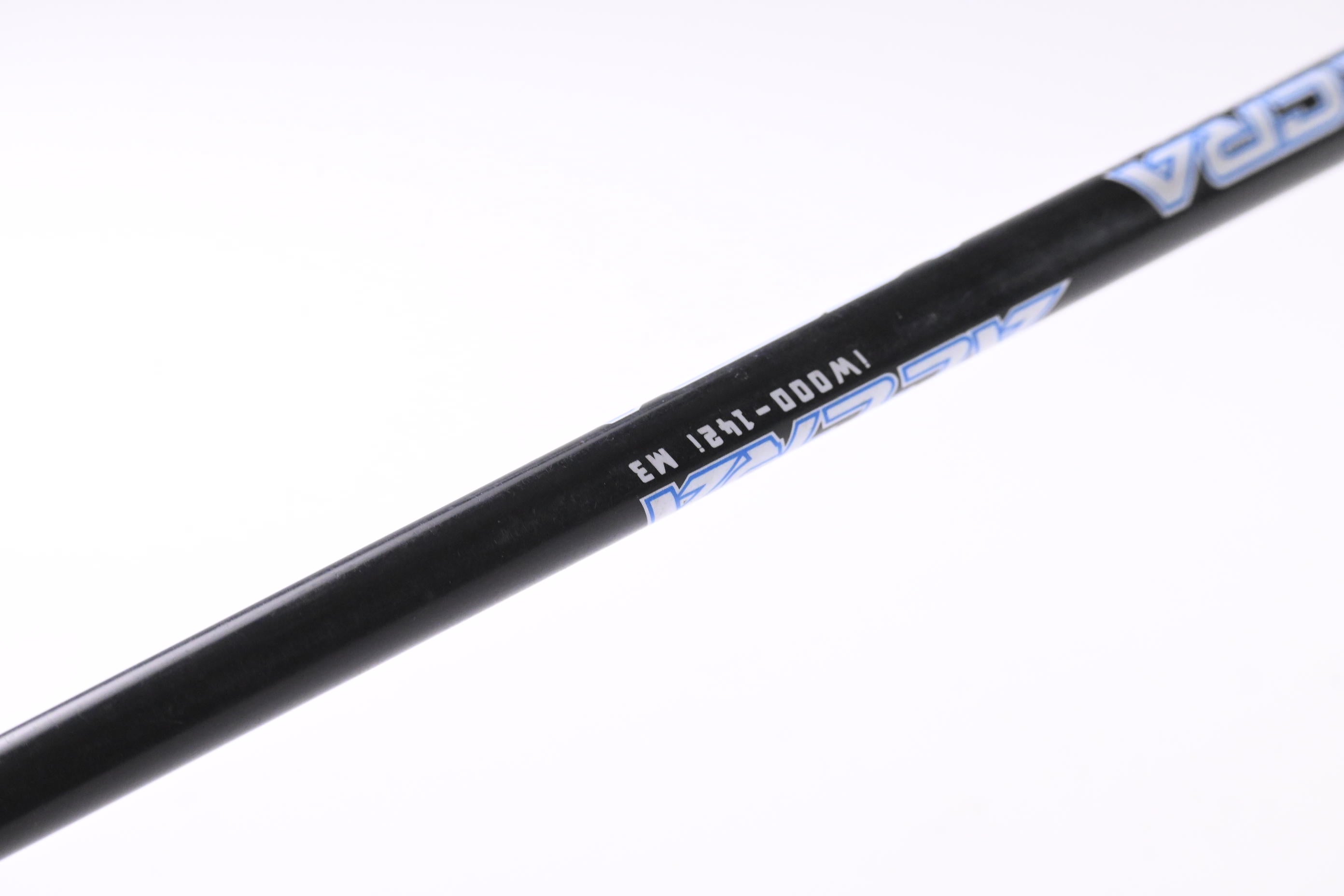 Titleist GT2 Driver / 10 Degree / Regular Flex Accra iWood 142i Shaft