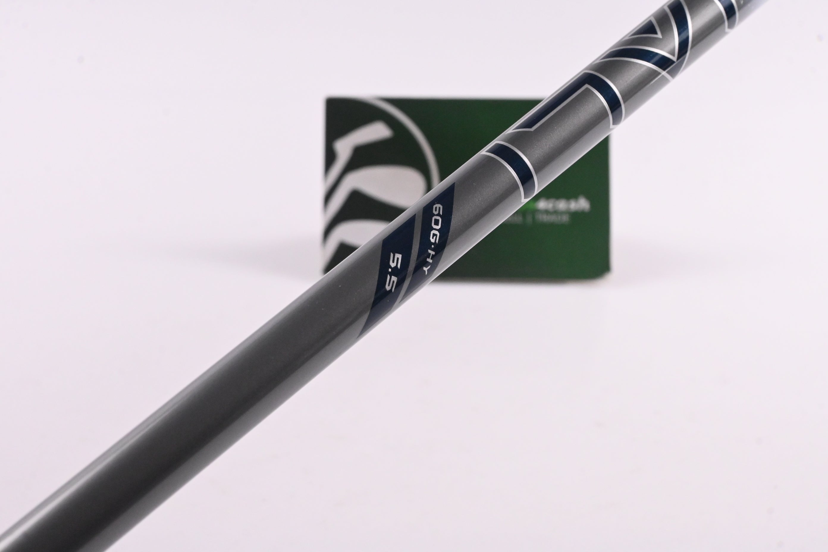 Callaway Elyte #4 Hybrid / 22 Degree / Regular Flex Denali Charcoal 60 Shaft