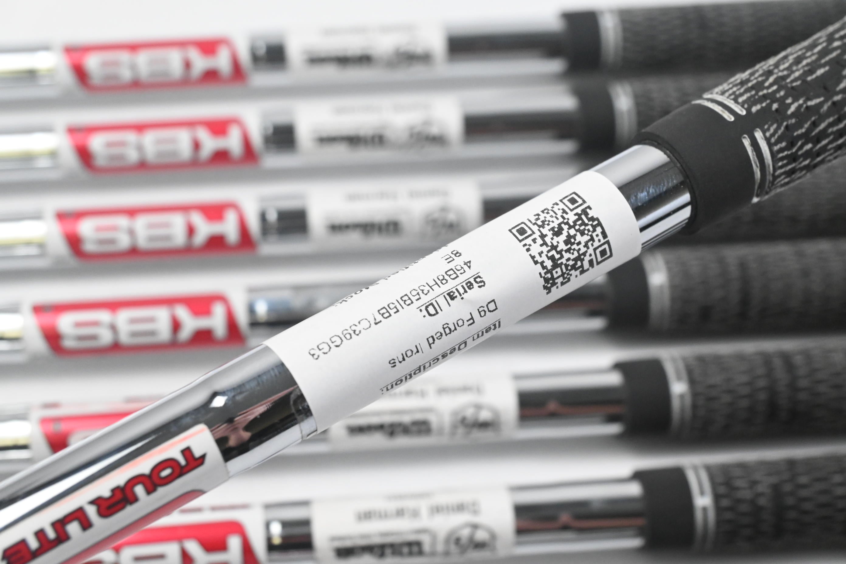 Wilson D9 Forged Irons / 3-PW / Stiff Flex KBS Tour Lite Shafts
