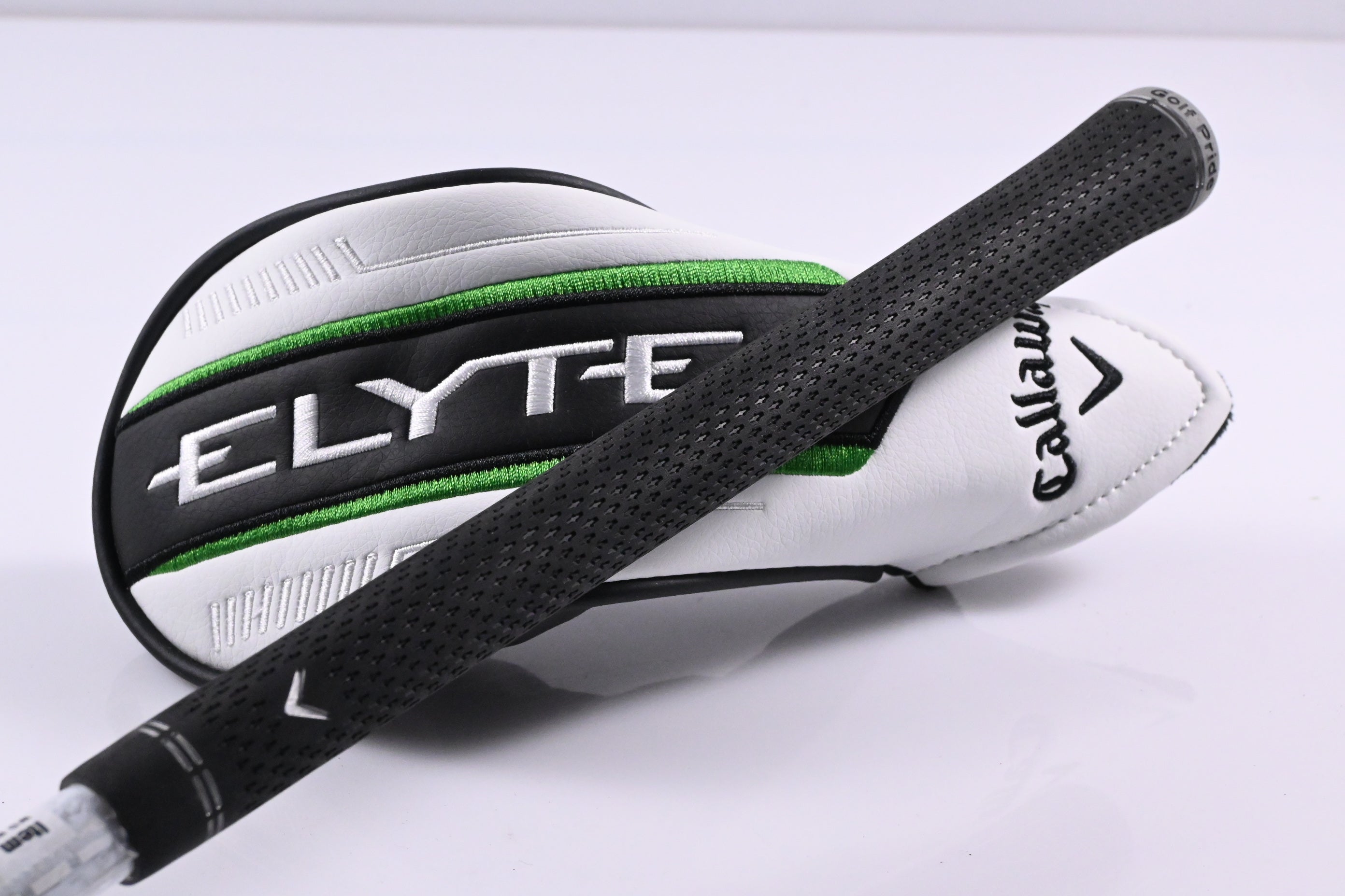Callaway Elyte #4 Hybrid / 22 Degree / Regular Flex Denali Charcoal 60 Shaft