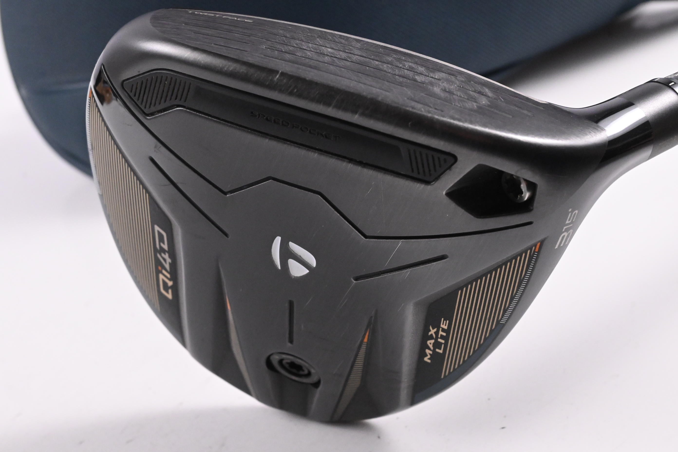 Taylormade Qi4D Max Lite #3 Wood / 15 Degree / Regular Flex Reax 45 Shaft