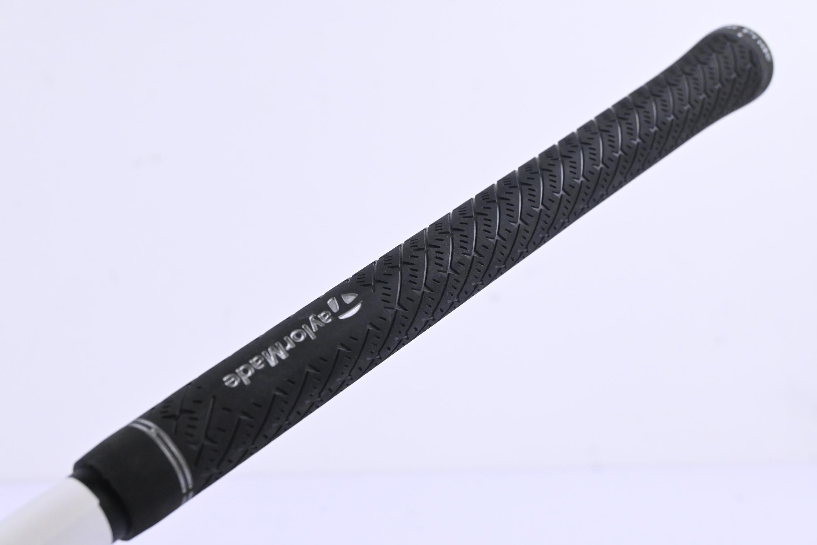 Taylormade Qi4D Max #4 Hybrid / 23 Degree / Regular Flex KBS Reax 50 Shaft