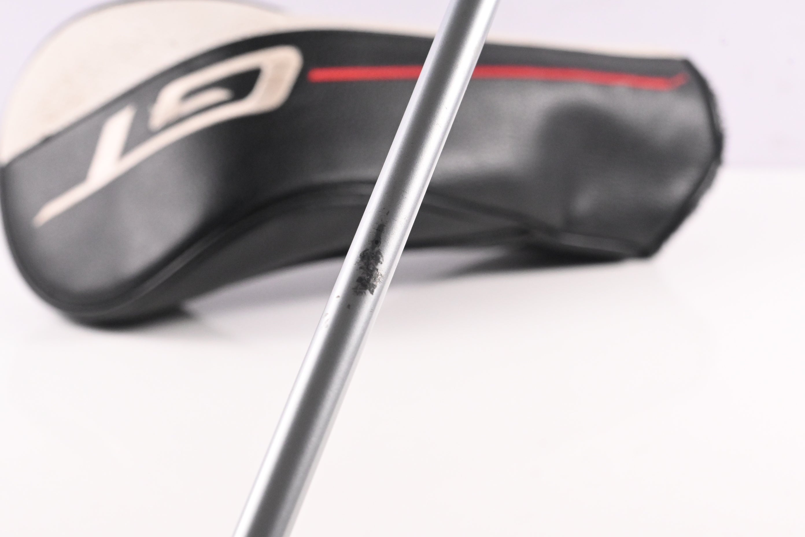 Titleist GT1 Driver / 9 Degree / Regular Flex Fujikura Air Speeder 40 Shaft