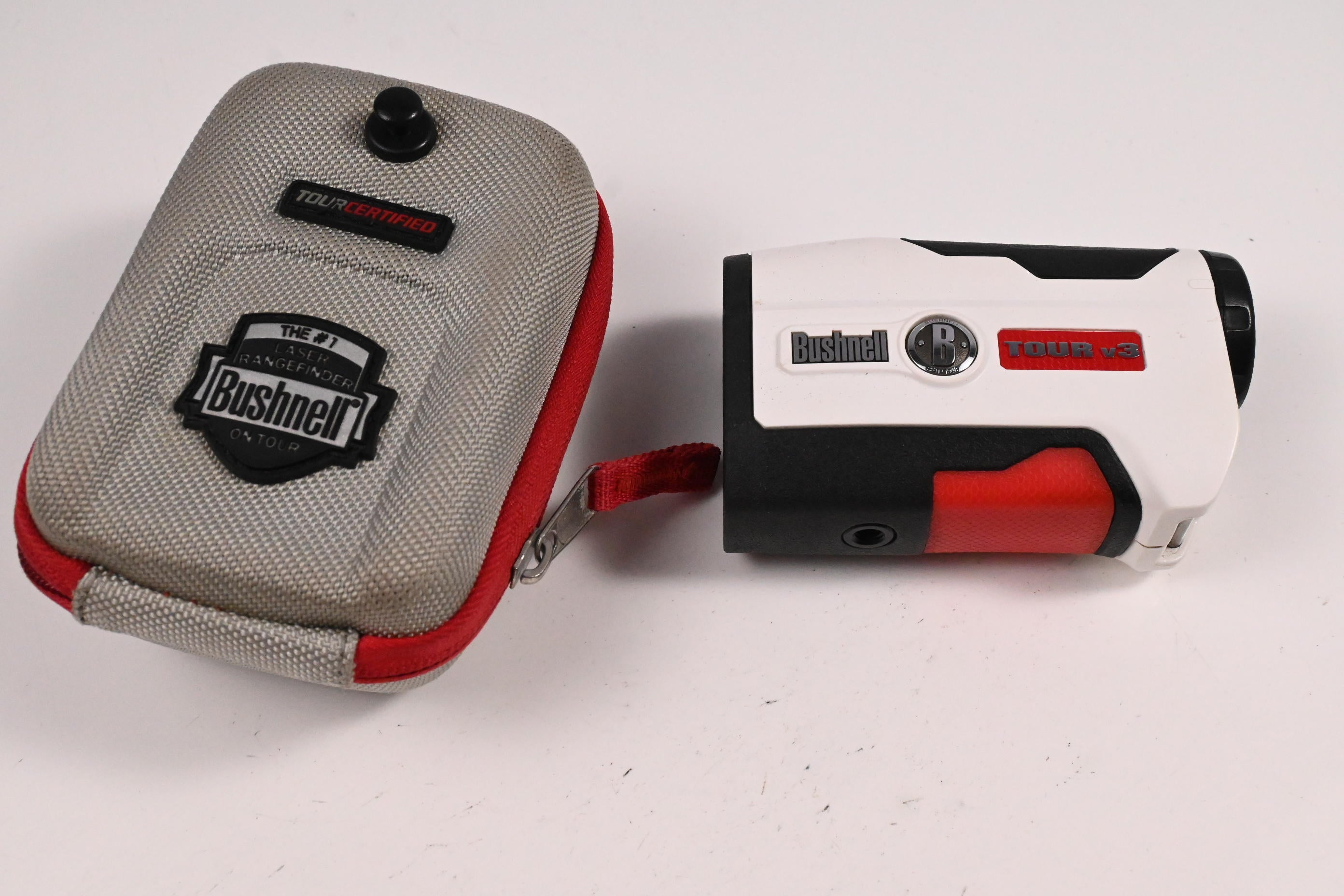 Bushnell Tour V3 / Rangefinder