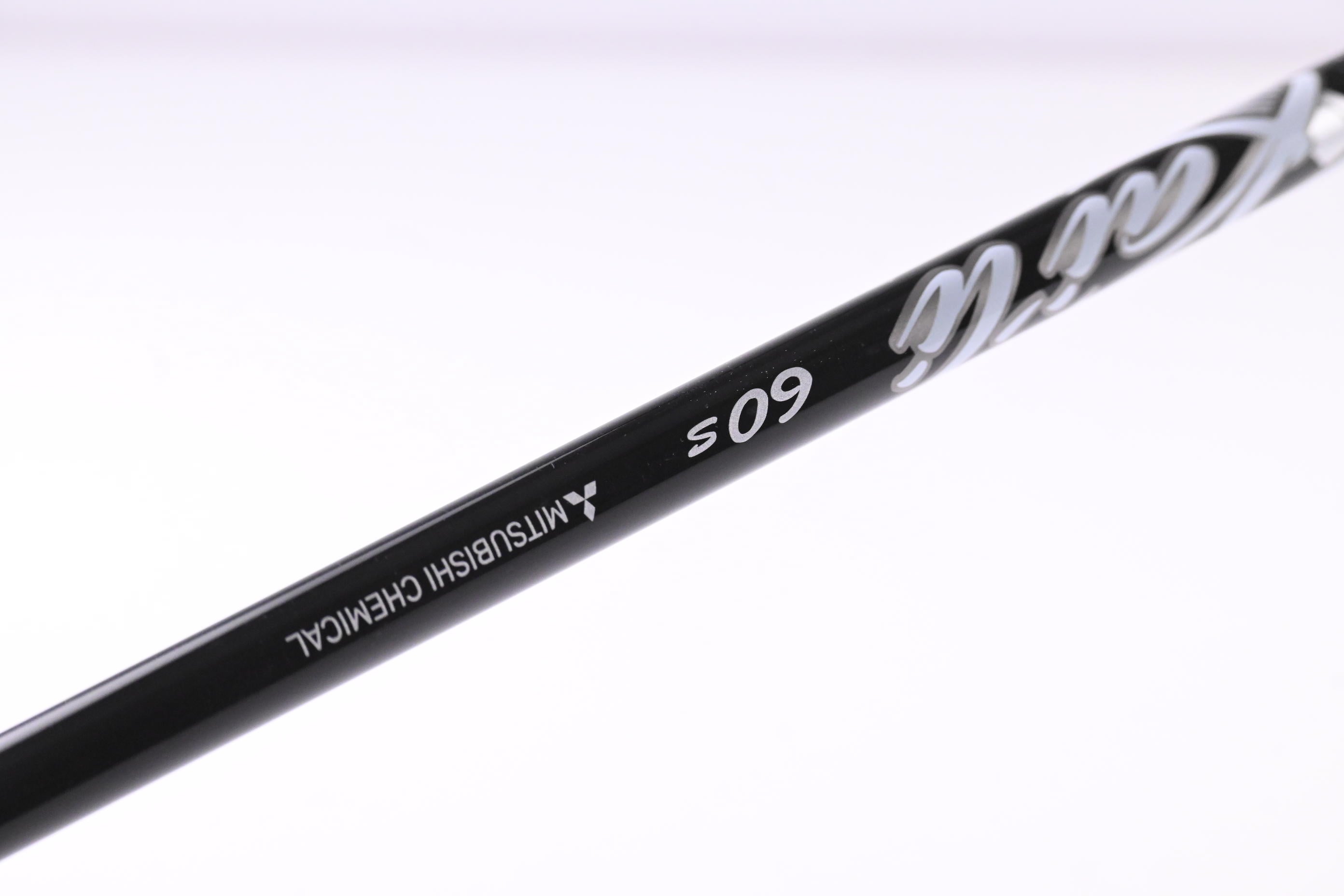 Titleist GT2 Driver / 8 Degree / Stiff Flex Kai'li White 60 Shaft