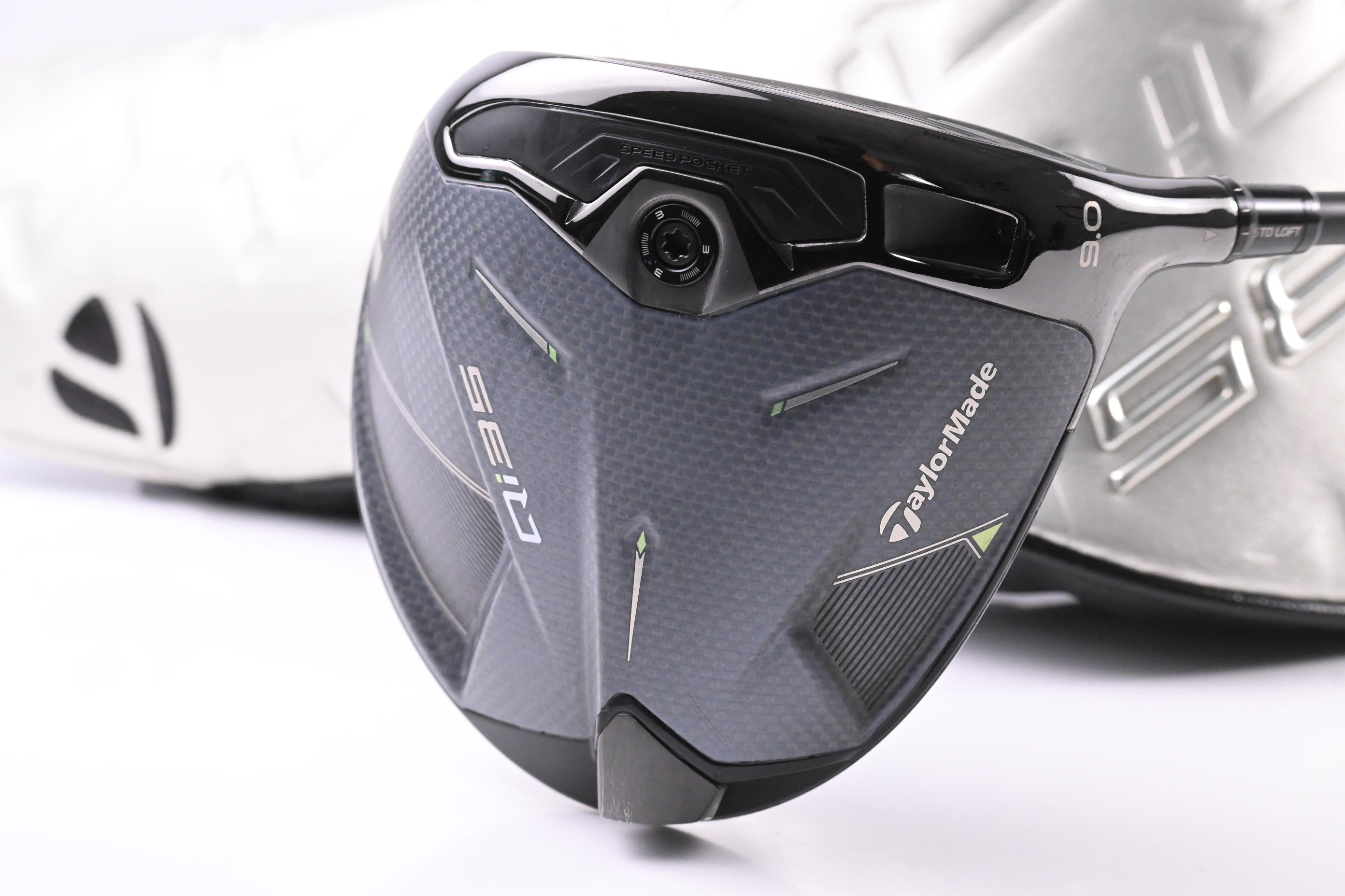 Taylormade Qi35 Driver / 9 Degree / Stiff Flex Fujikura Ventus Blue 5 Shaft